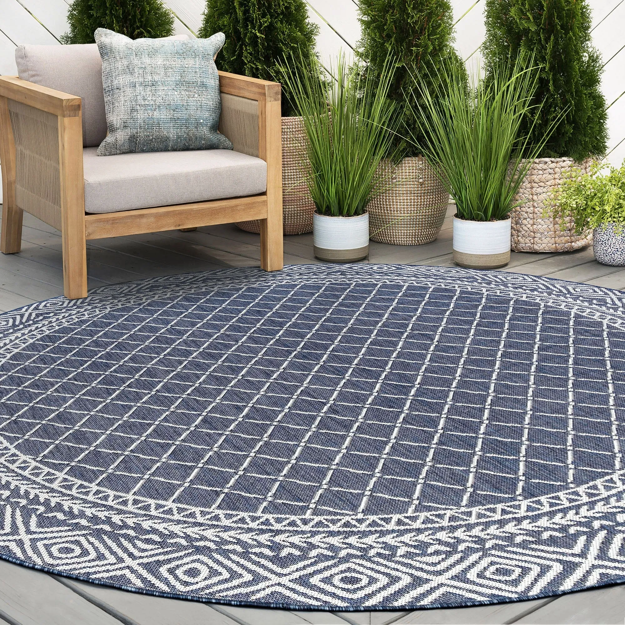 Exo Coastal Diamond Indoor/Outdoor Area Rug