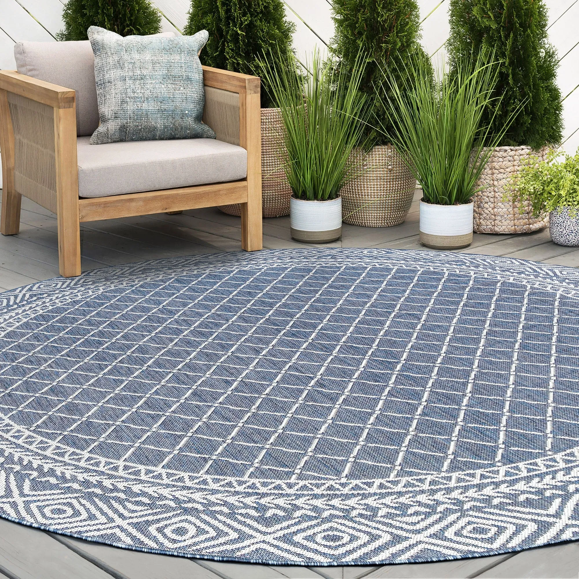 Exo Coastal Diamond Indoor/Outdoor Area Rug