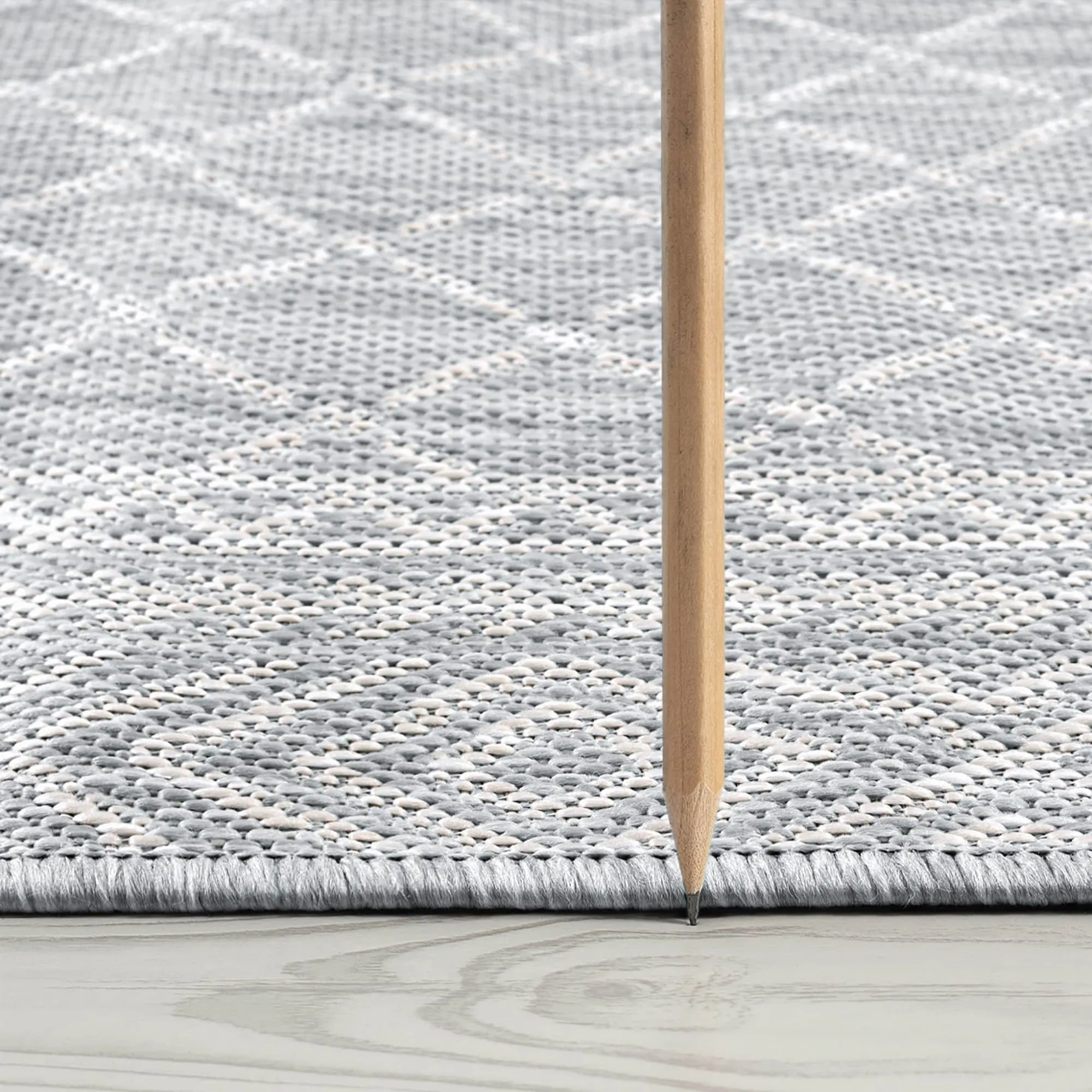 Exo Coastal Diamond Indoor/Outdoor Area Rug