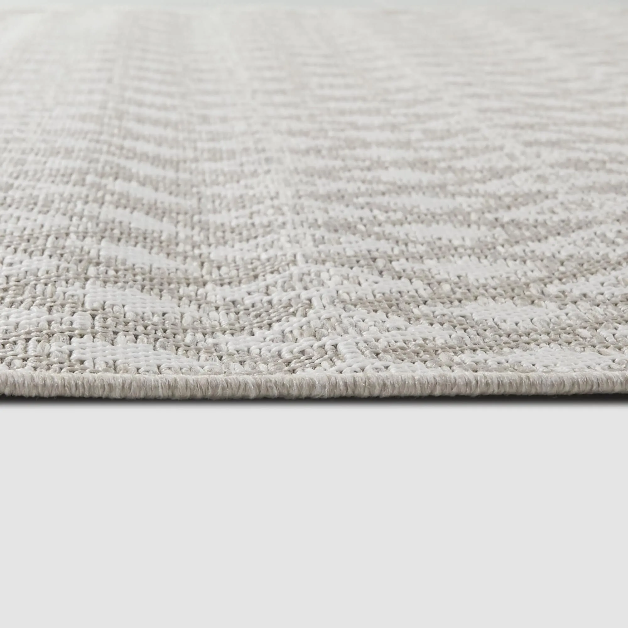 Fabien Diamond Trellis Indoor/Outdoor Area Rug