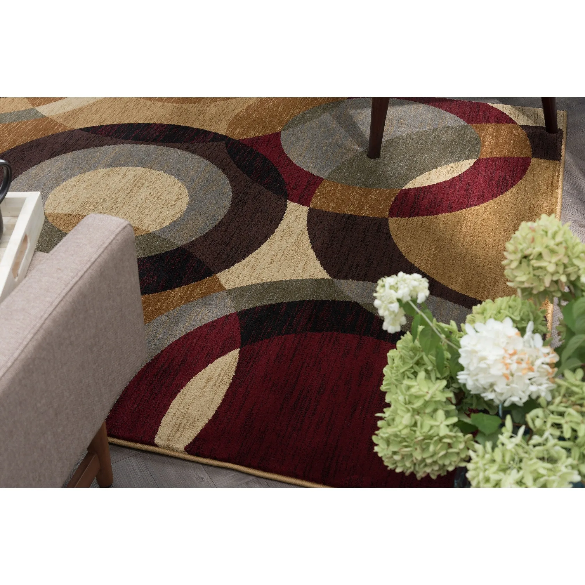 Flora Modern & Contemporary Geometric Indoor Area Rug