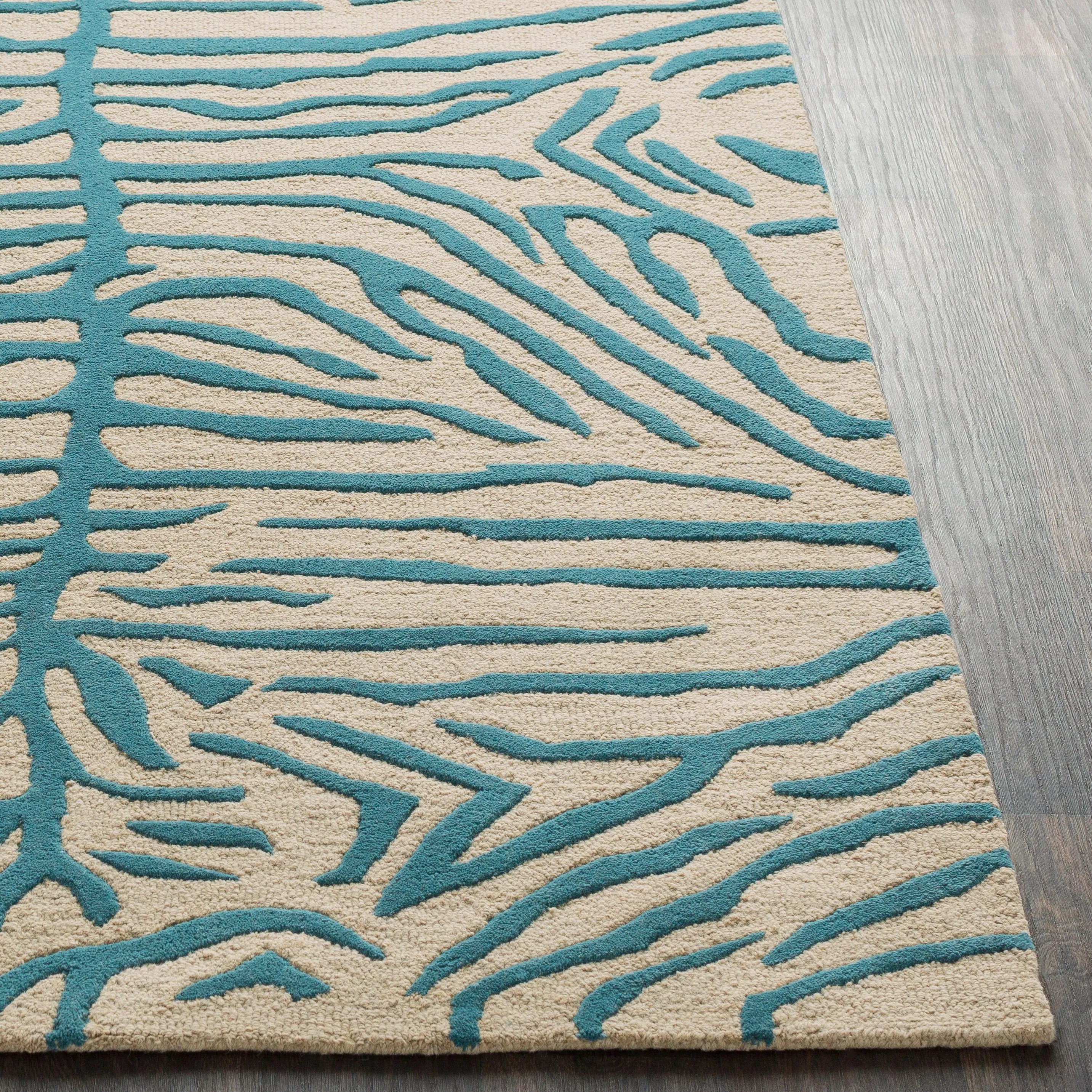 Hand-Tufted Belt Wool Rug
