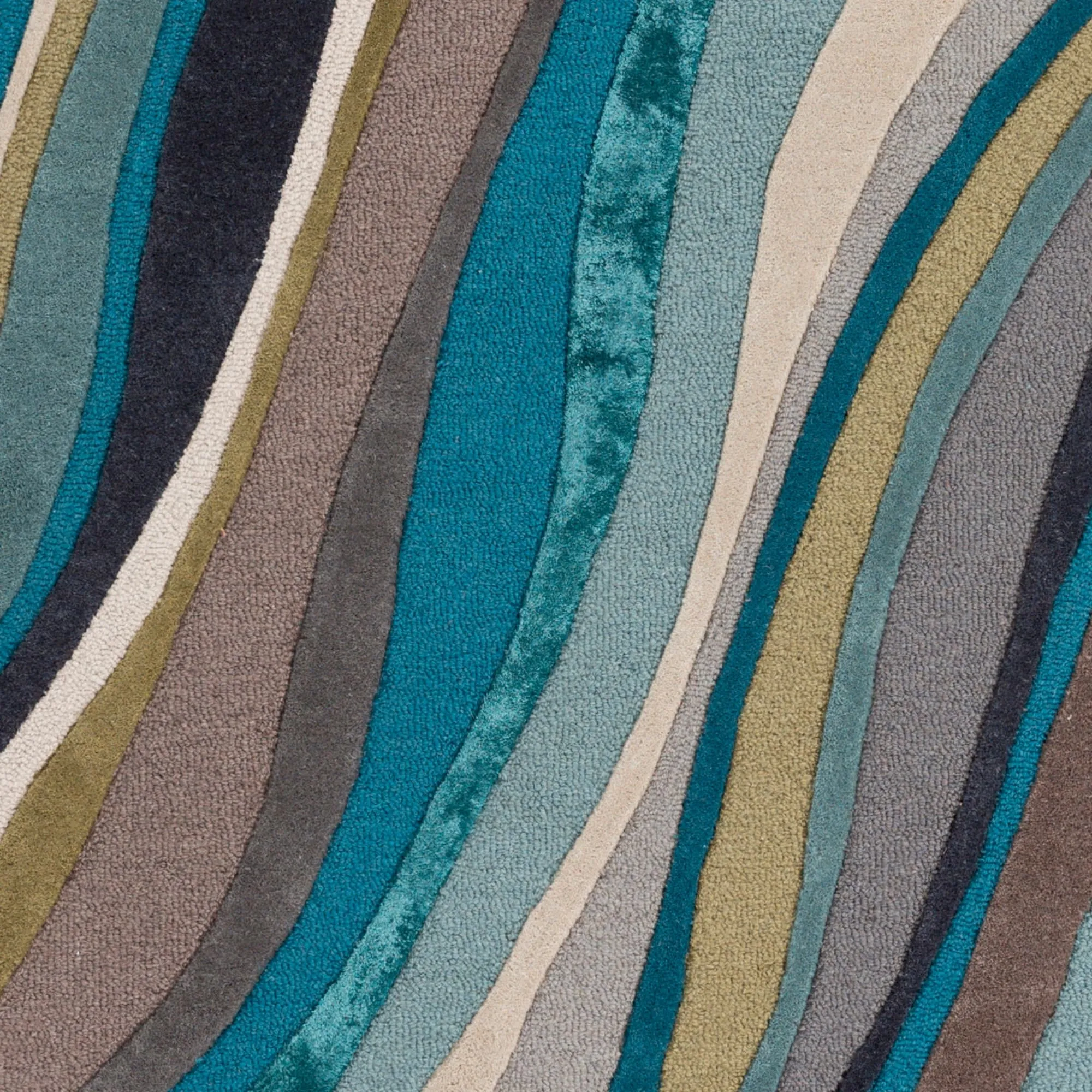 Hand-Tufted Kaci Wool / Viscose Rug