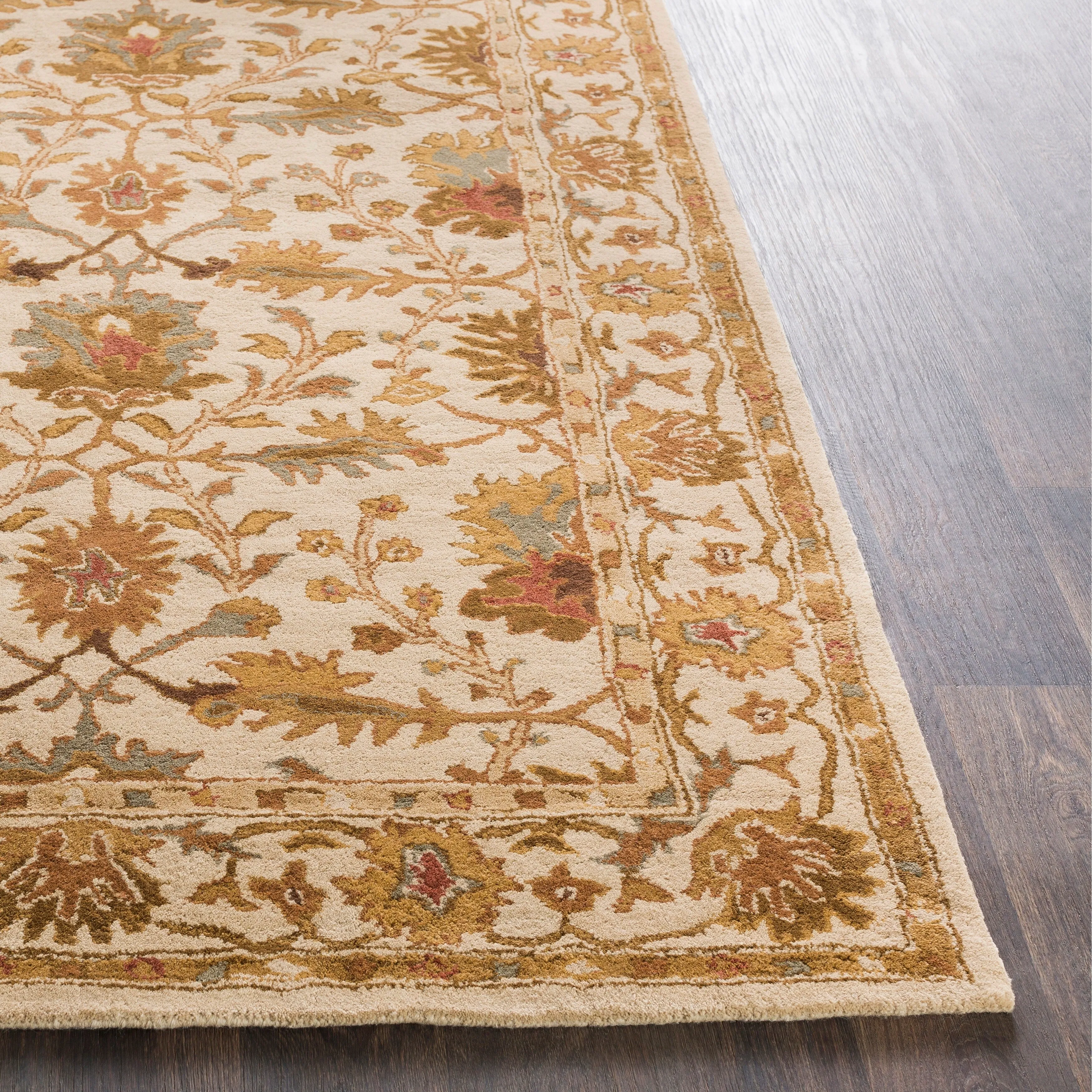 Hand-tufted Telford Floral Wool Area Rug