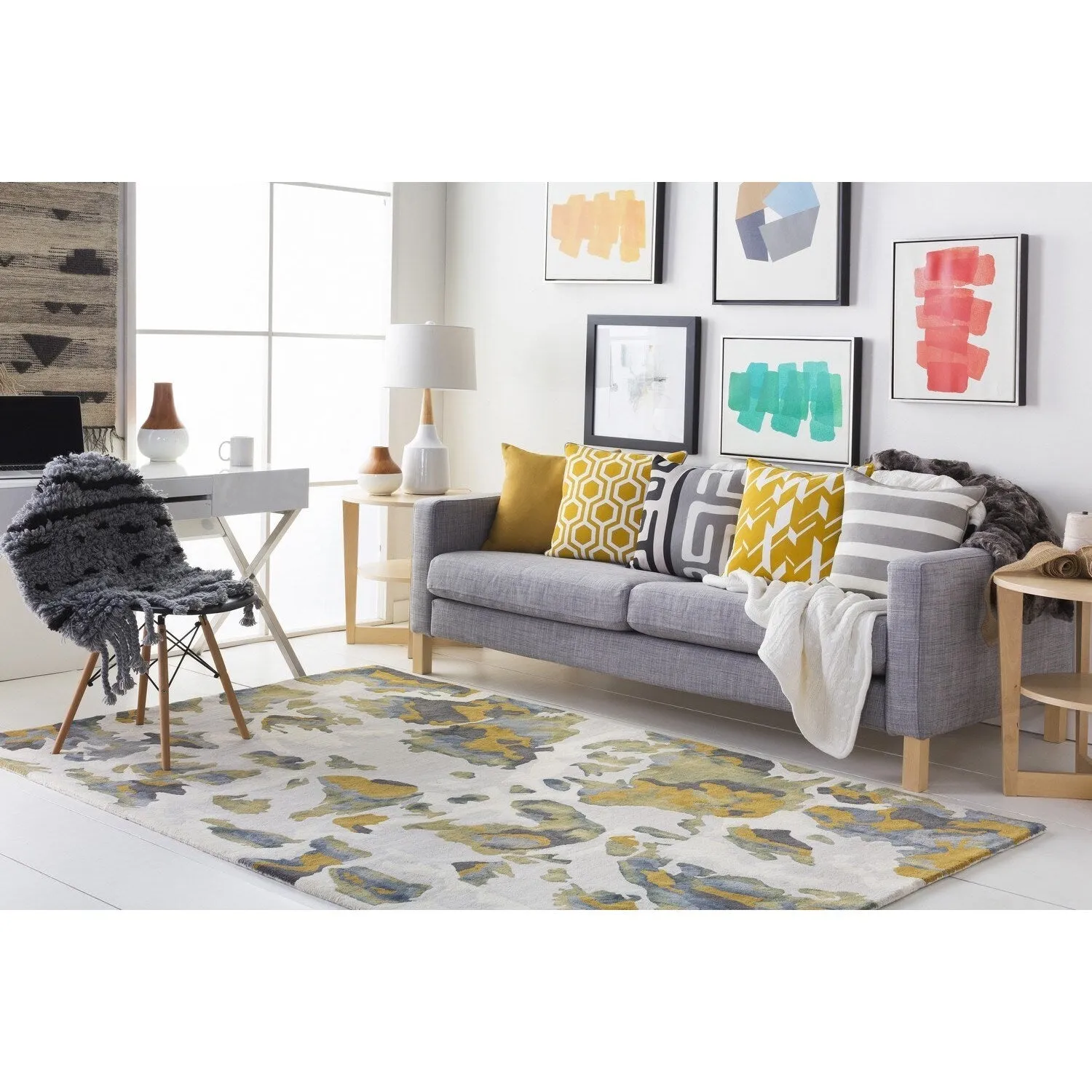 Hand-Tufted Verdi Wool Rug