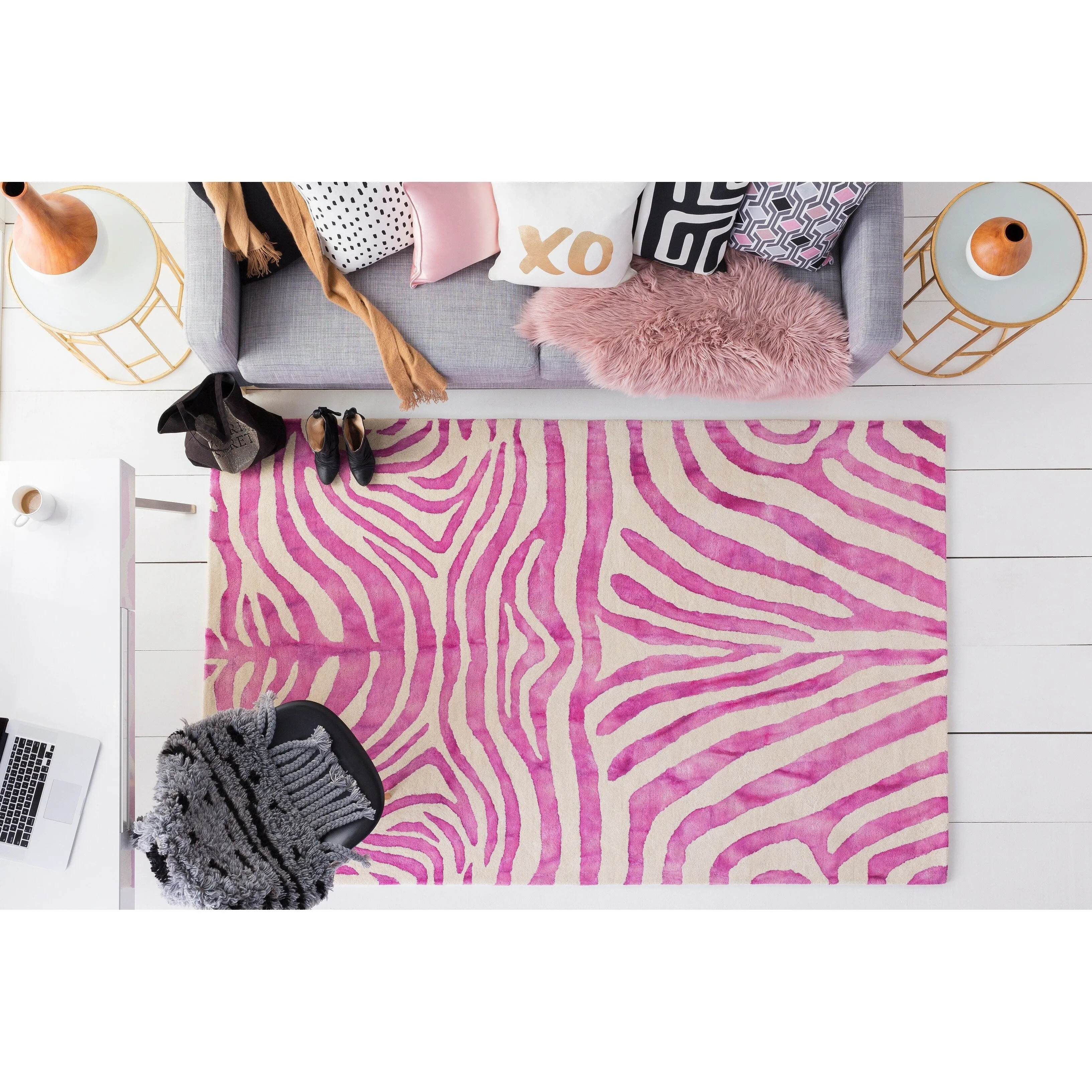 Hand-Tufted Villa Wool Rug
