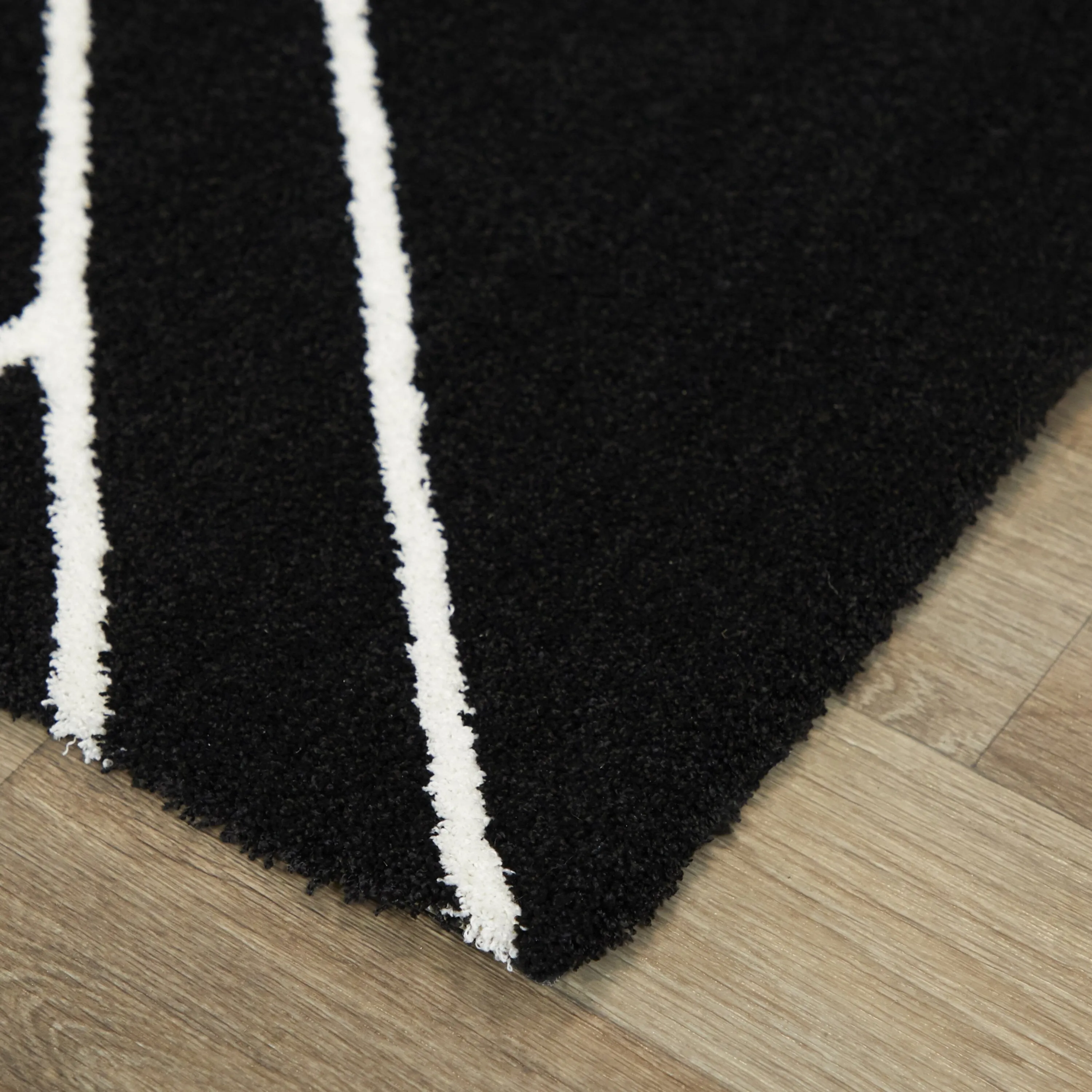 Henri Contemporary Geometric Area Rug