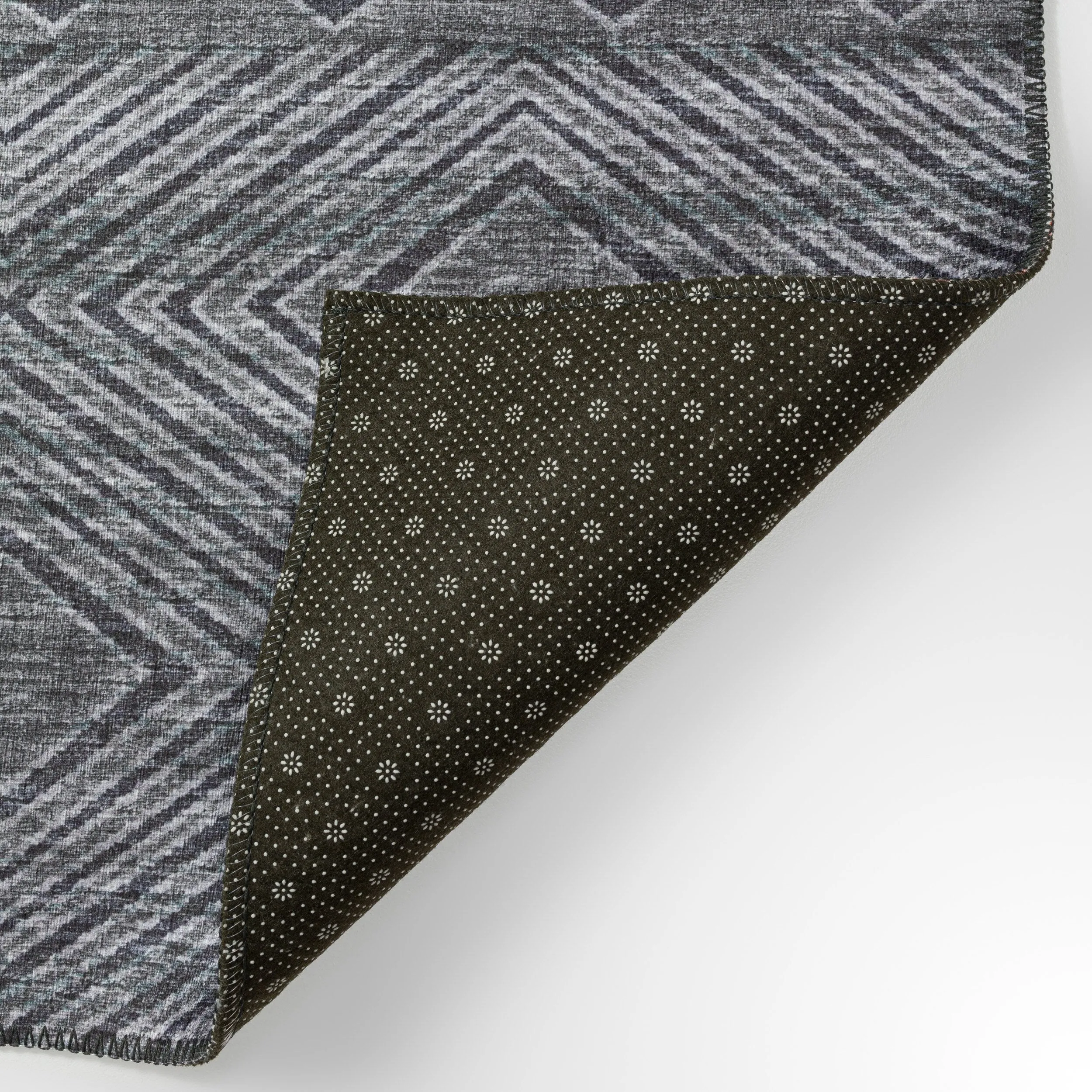 Indoor/ Outdoor Addison Yuma Geometric Southwest Washable Rug