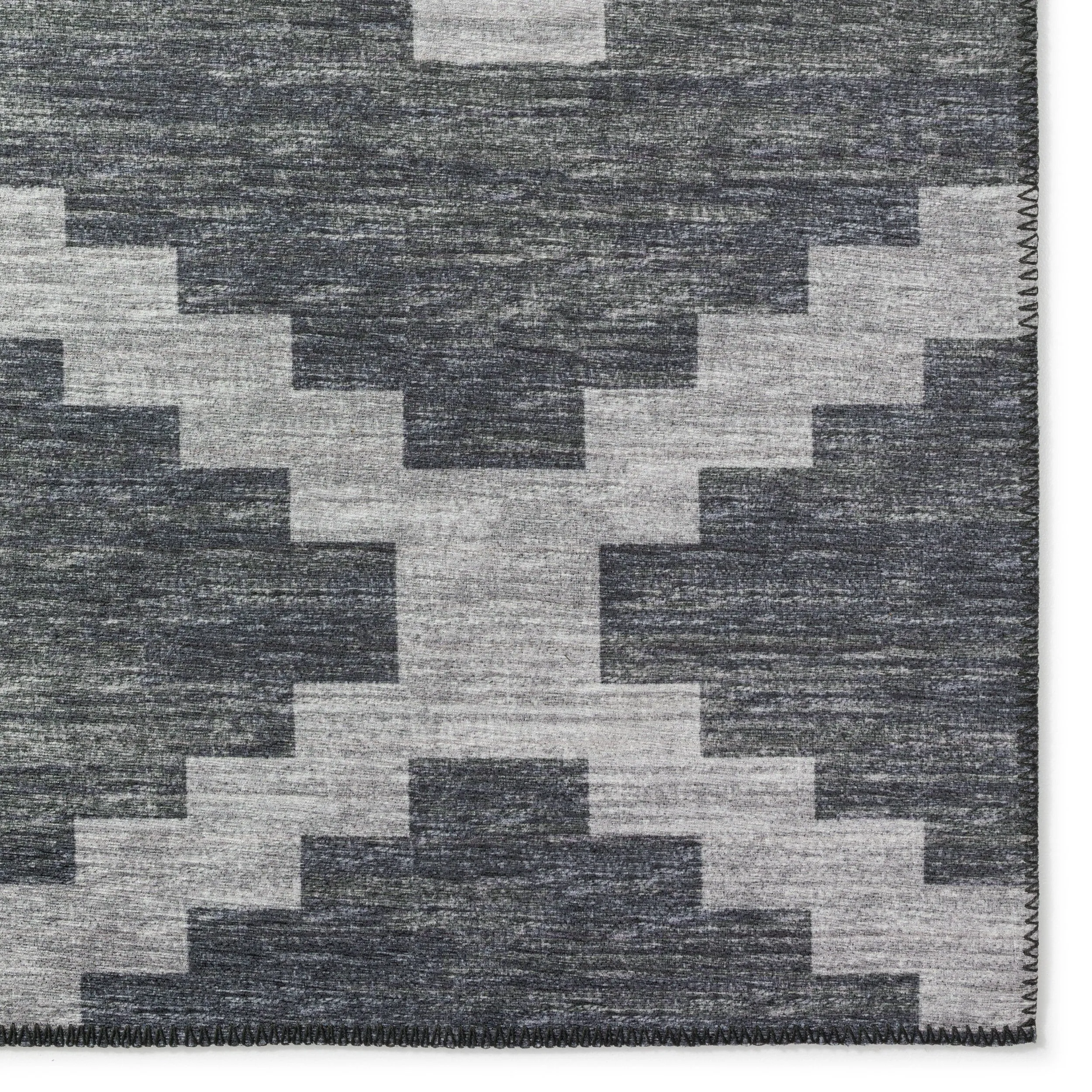 Indoor/ Outdoor Addison Yuma Southwest Chevron Washable Area Rug