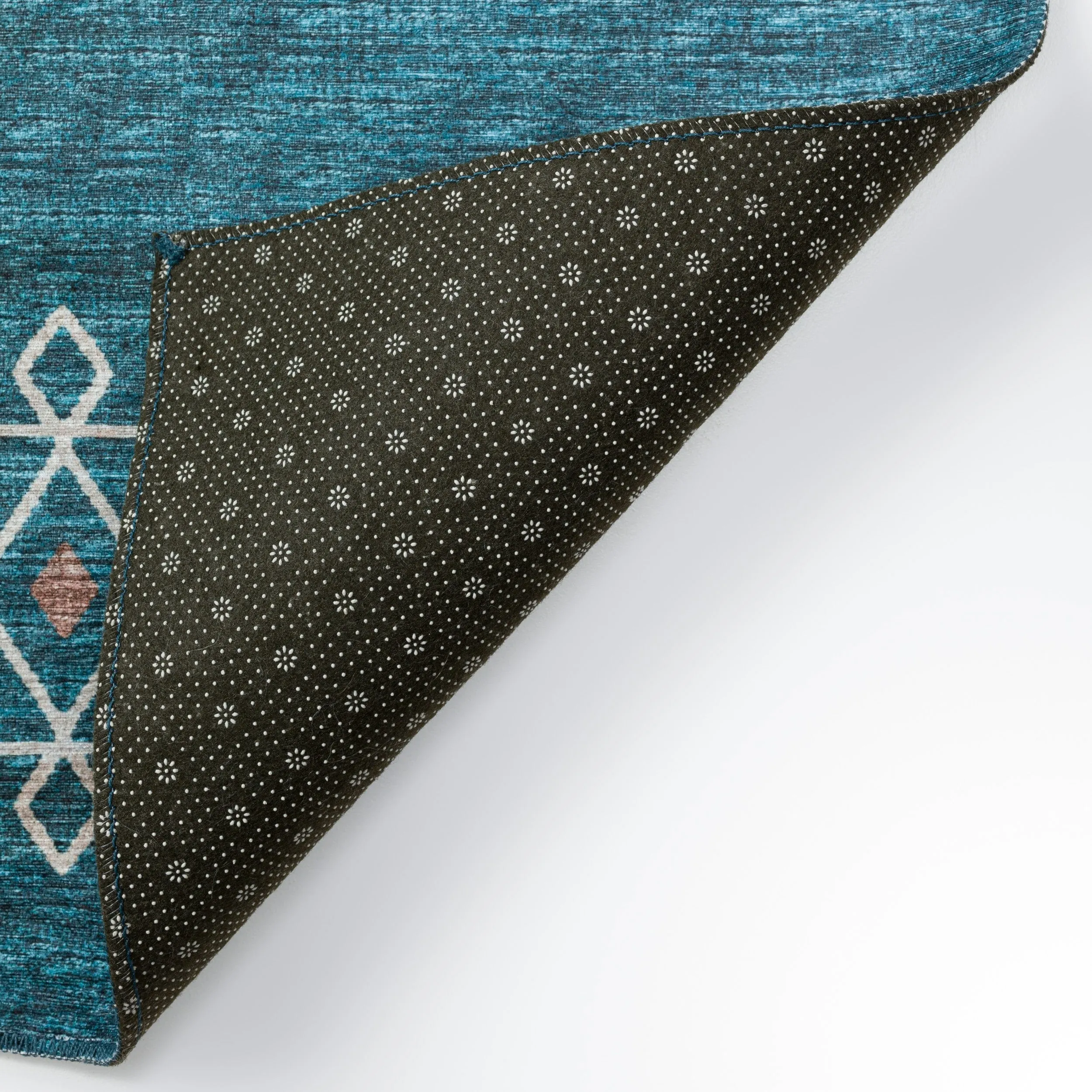 Indoor/ Outdoor Addison Yuma Southwest Motif Washable Area Rug