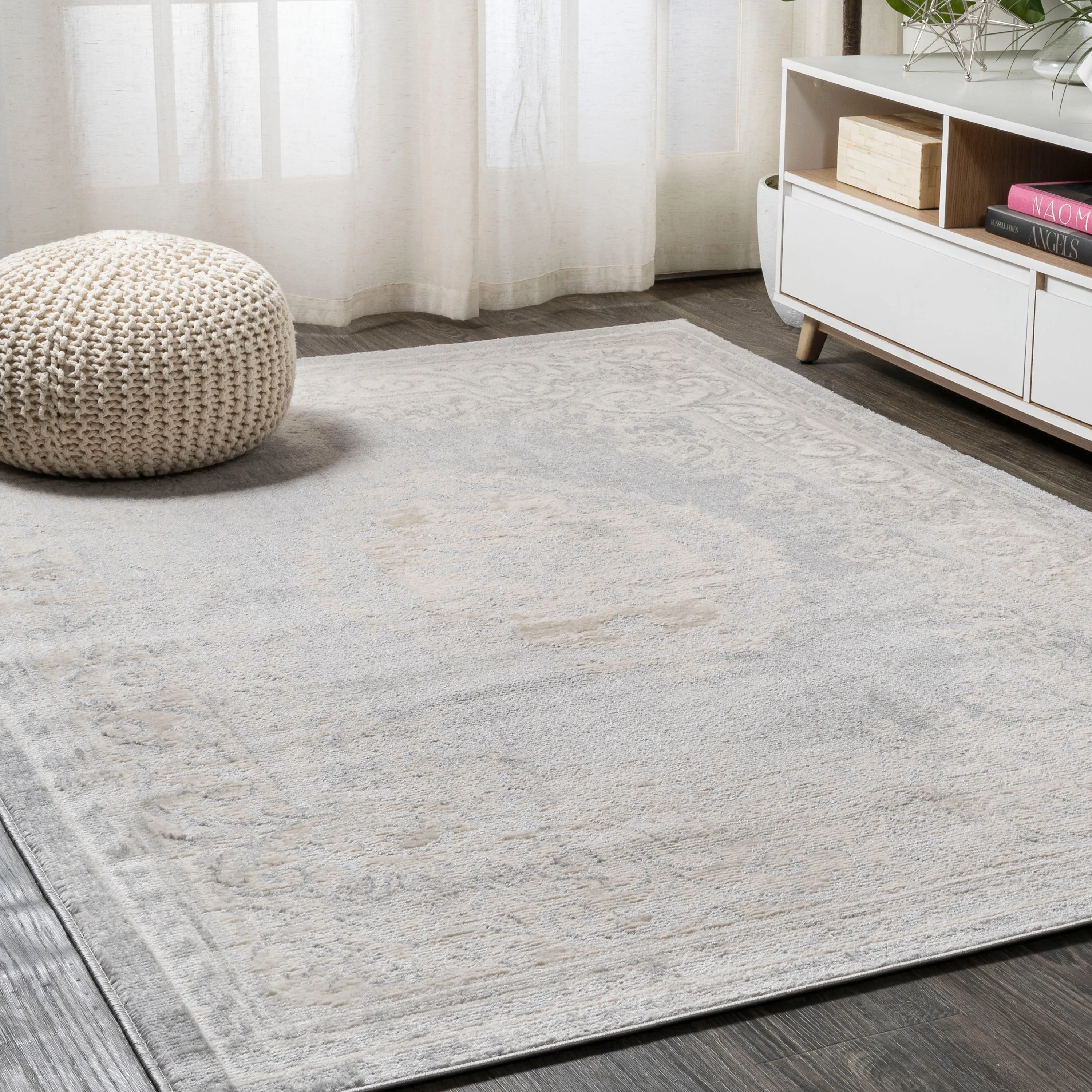 JONATHAN Y Amir Cottage Medallion Area Rug
