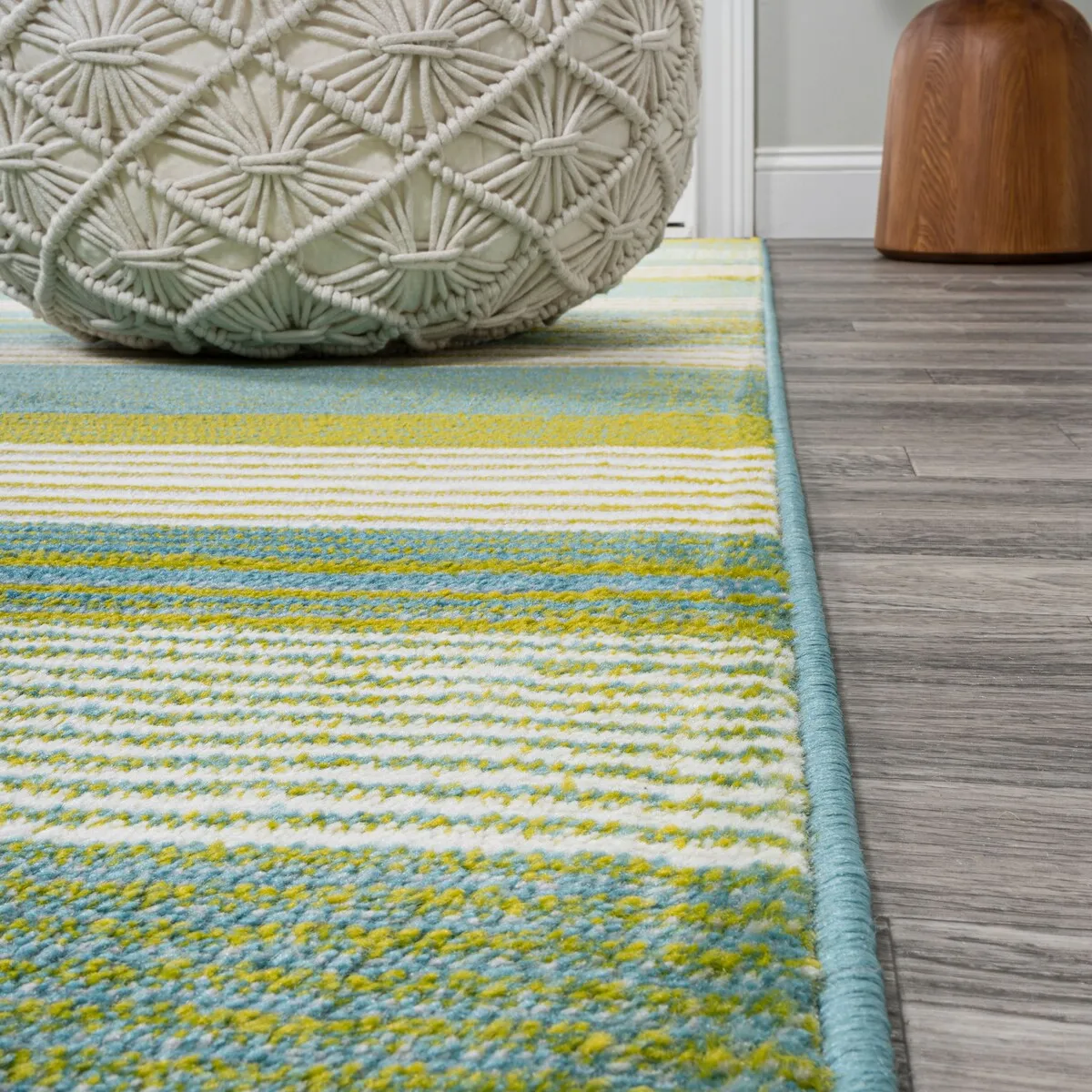 JONATHAN Y Austin Modern Botanical Wildflower Area Rug