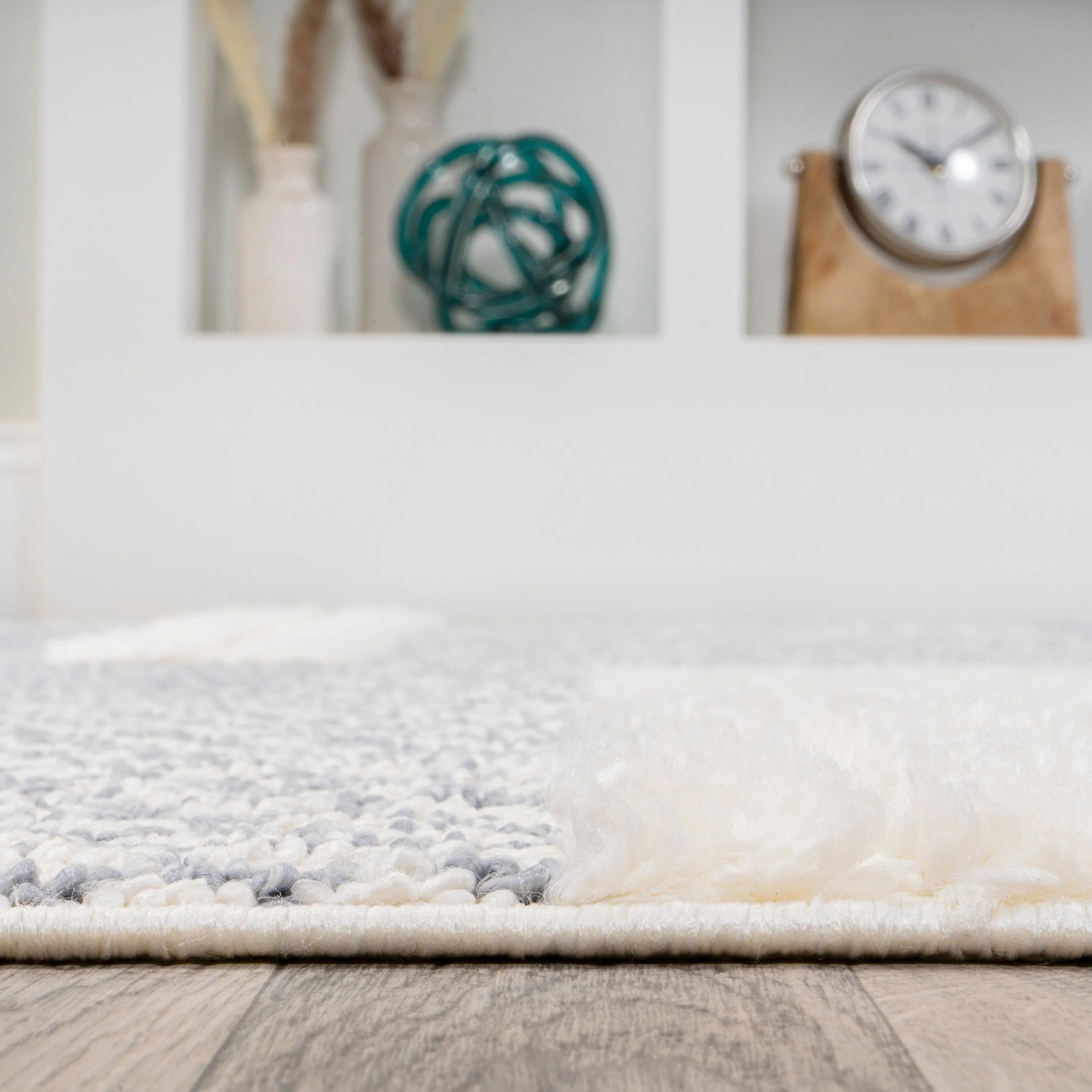 JONATHAN Y Elin Modern Abstract Muted Flowers Area Rug