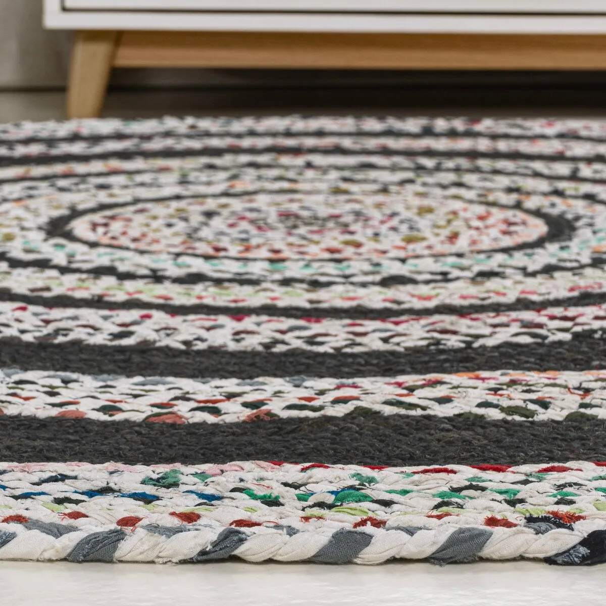 JONATHAN Y Flora Braided Bohemian Coastal Round Jute Area Rug
