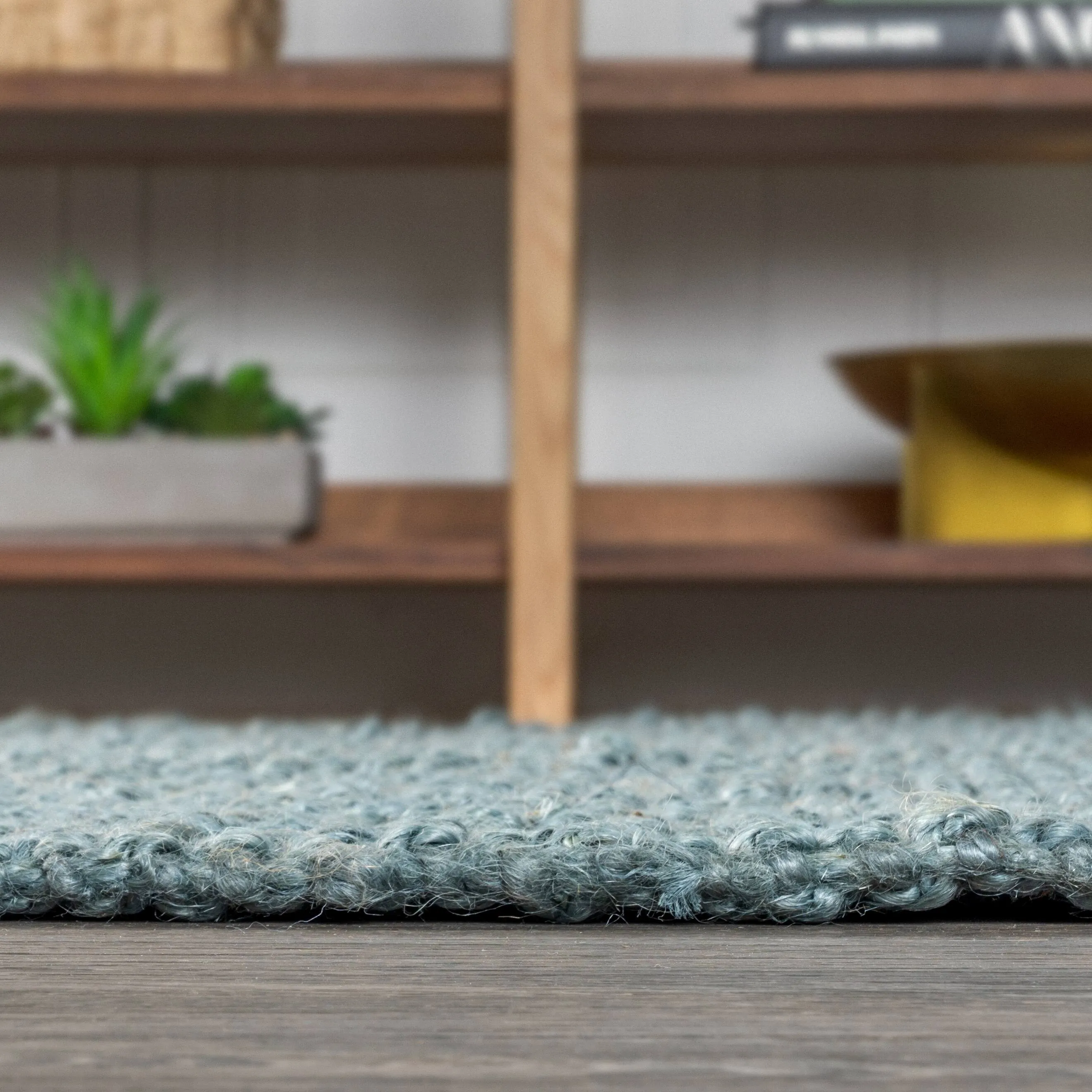 JONATHAN Y Maras Hand Woven Chunky Jute with Fringe Area Rug