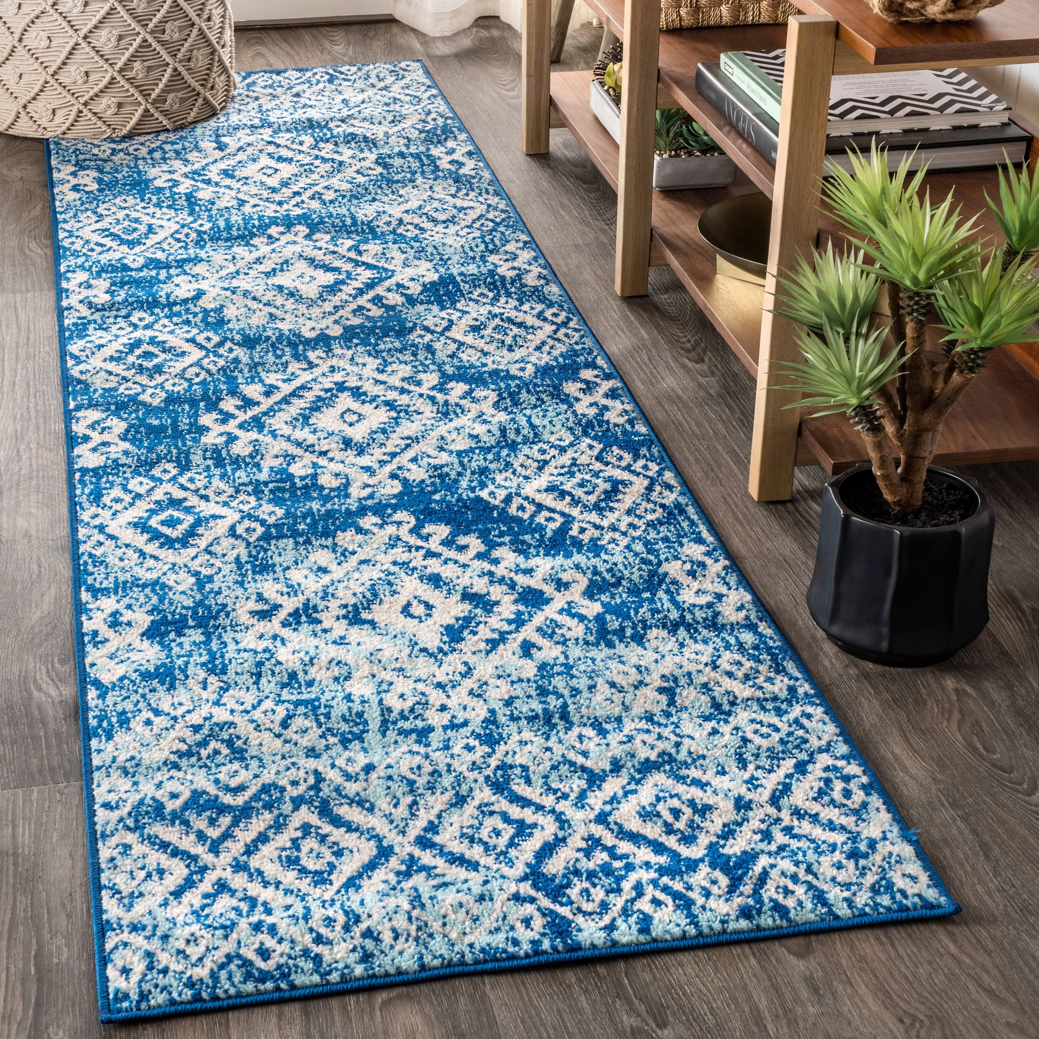 JONATHAN Y Modern HYPE Boho Vintage Tribal Area Rug
