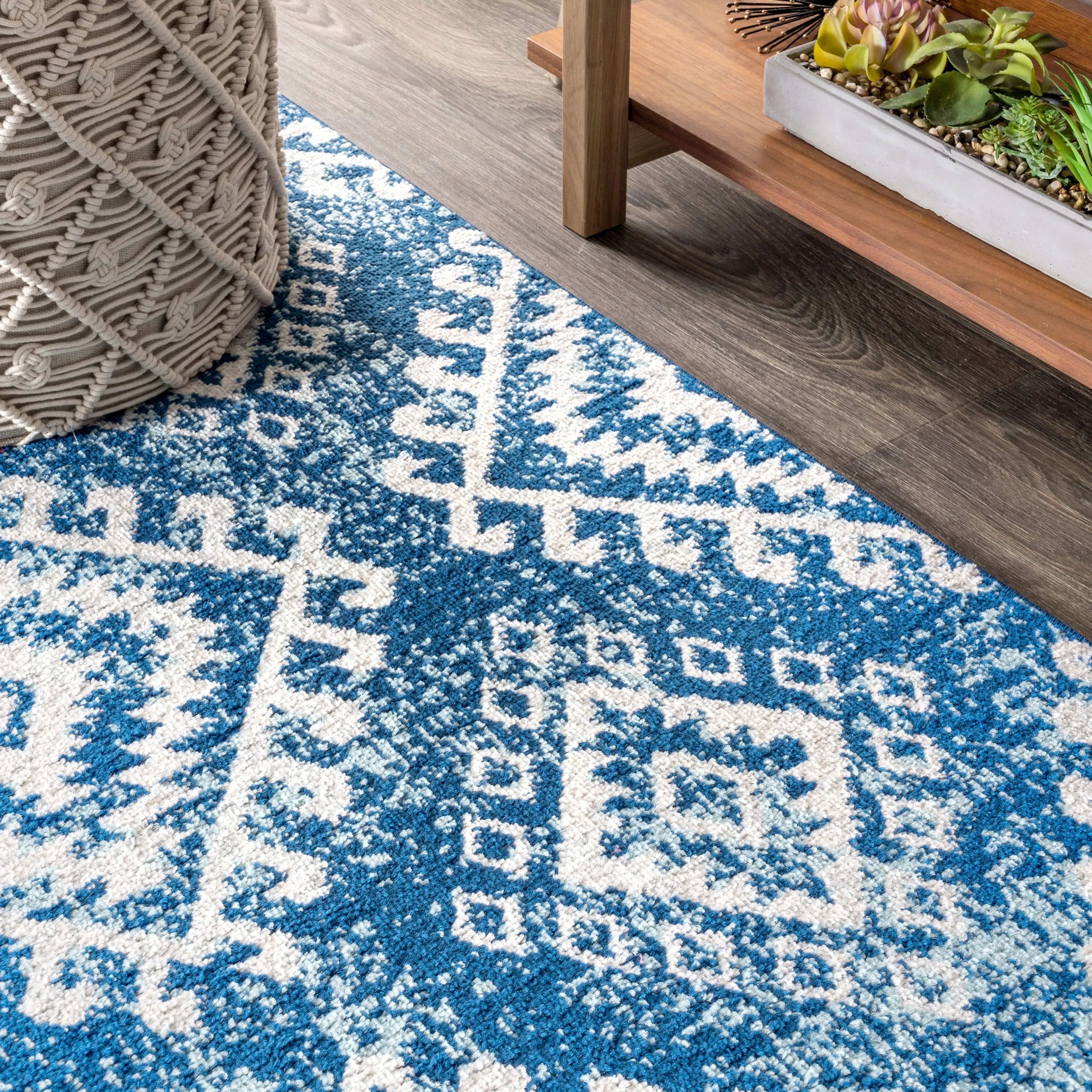 JONATHAN Y Modern HYPE Boho Vintage Tribal Area Rug
