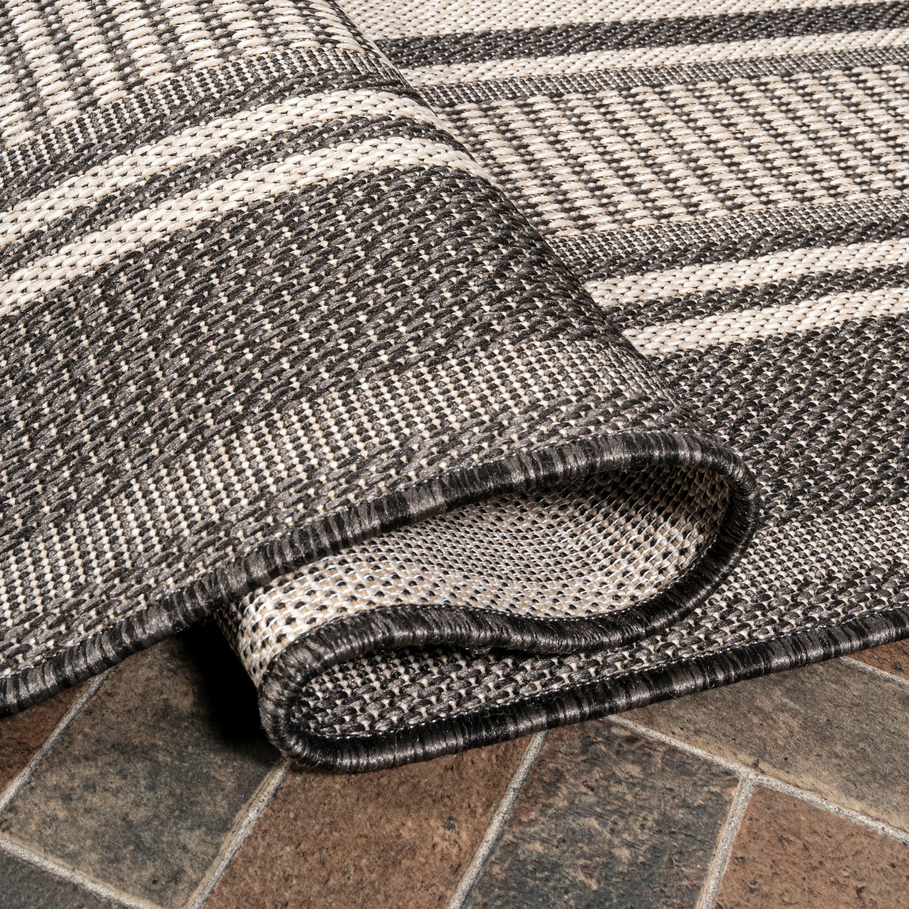 JONATHAN Y Negril Modern Double Stripe Indoor/Outdoor Area Rug
