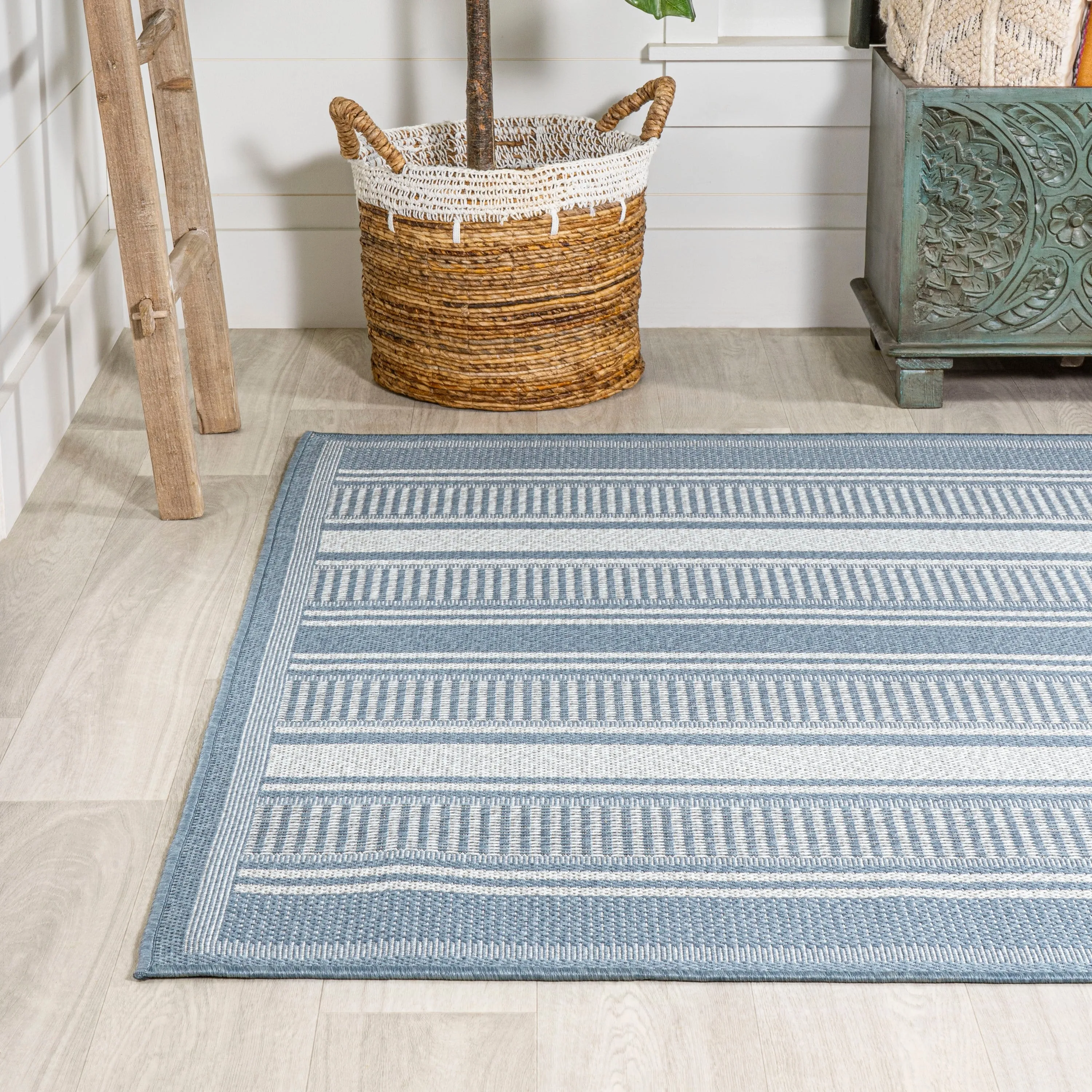 JONATHAN Y Negril Modern Double Stripe Indoor/Outdoor Area Rug