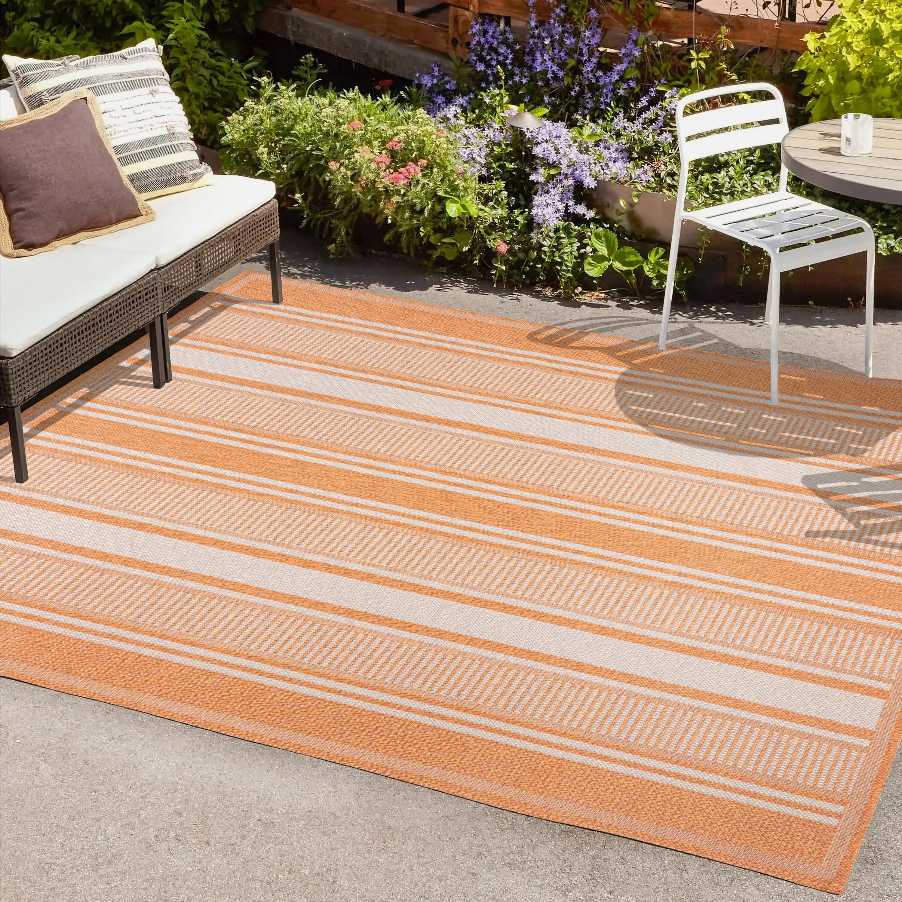 JONATHAN Y Negril Modern Double Stripe Indoor/Outdoor Area Rug