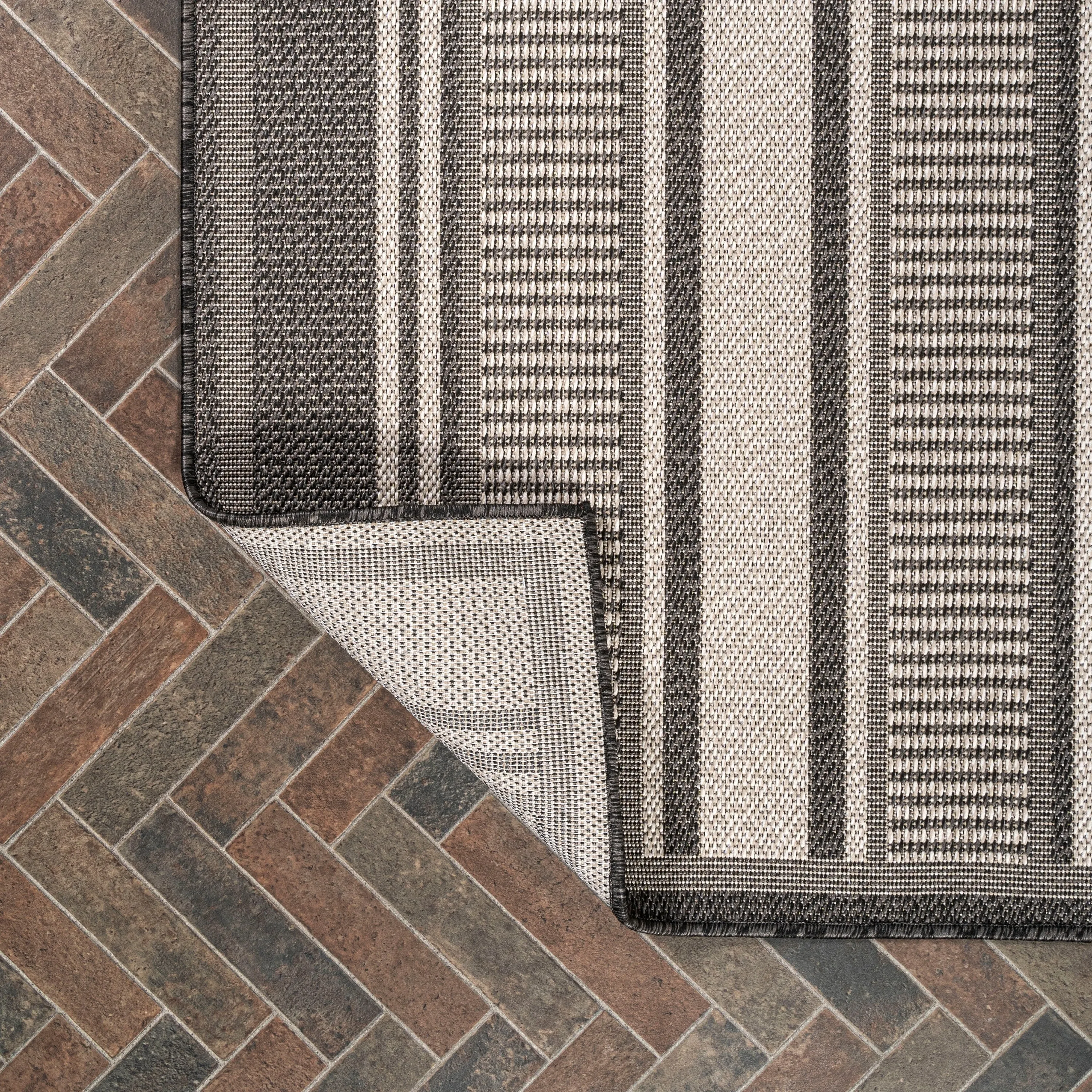 JONATHAN Y Negril Modern Double Stripe Indoor/Outdoor Area Rug
