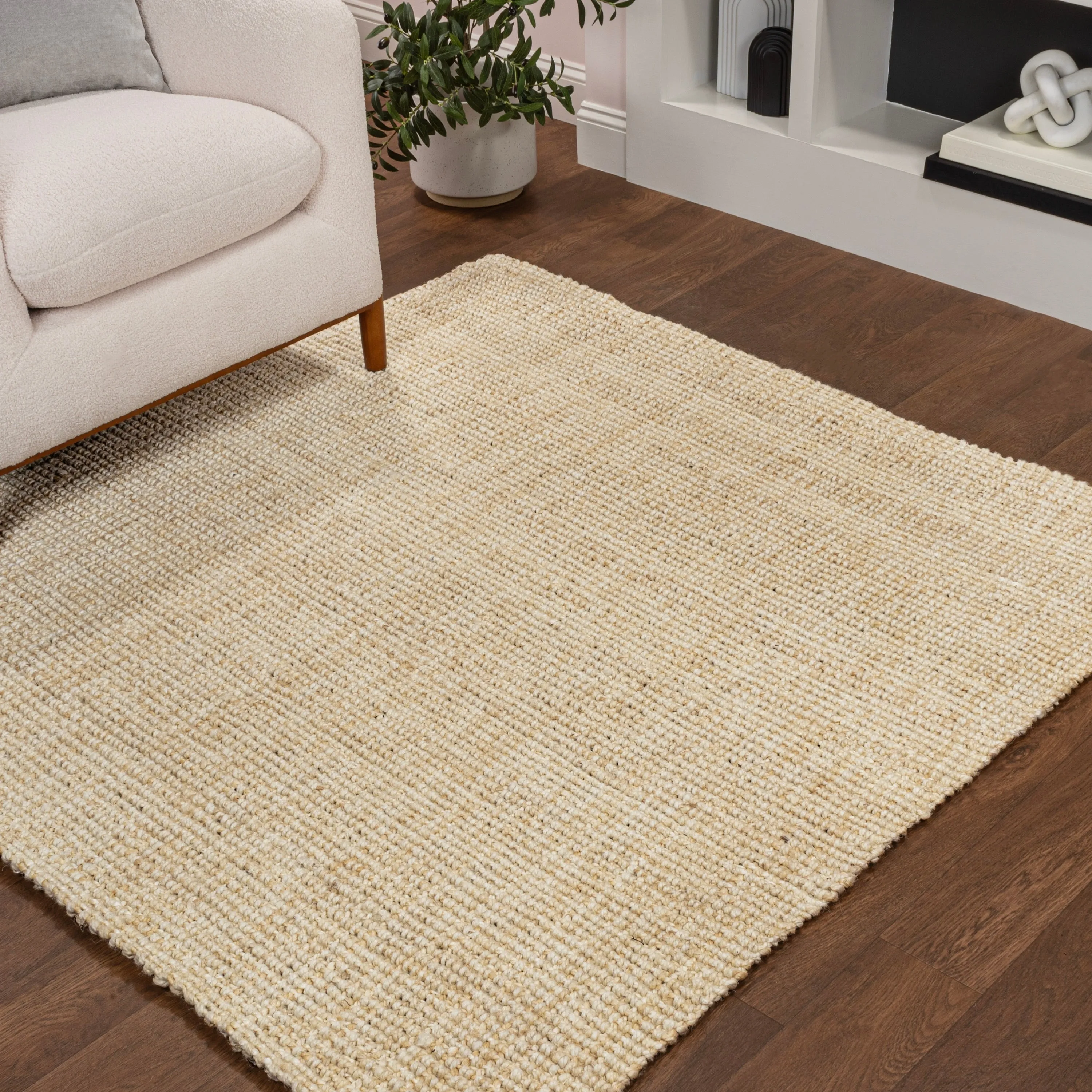 JONATHAN Y Pata Hand Woven Chunky Jute Area Rug