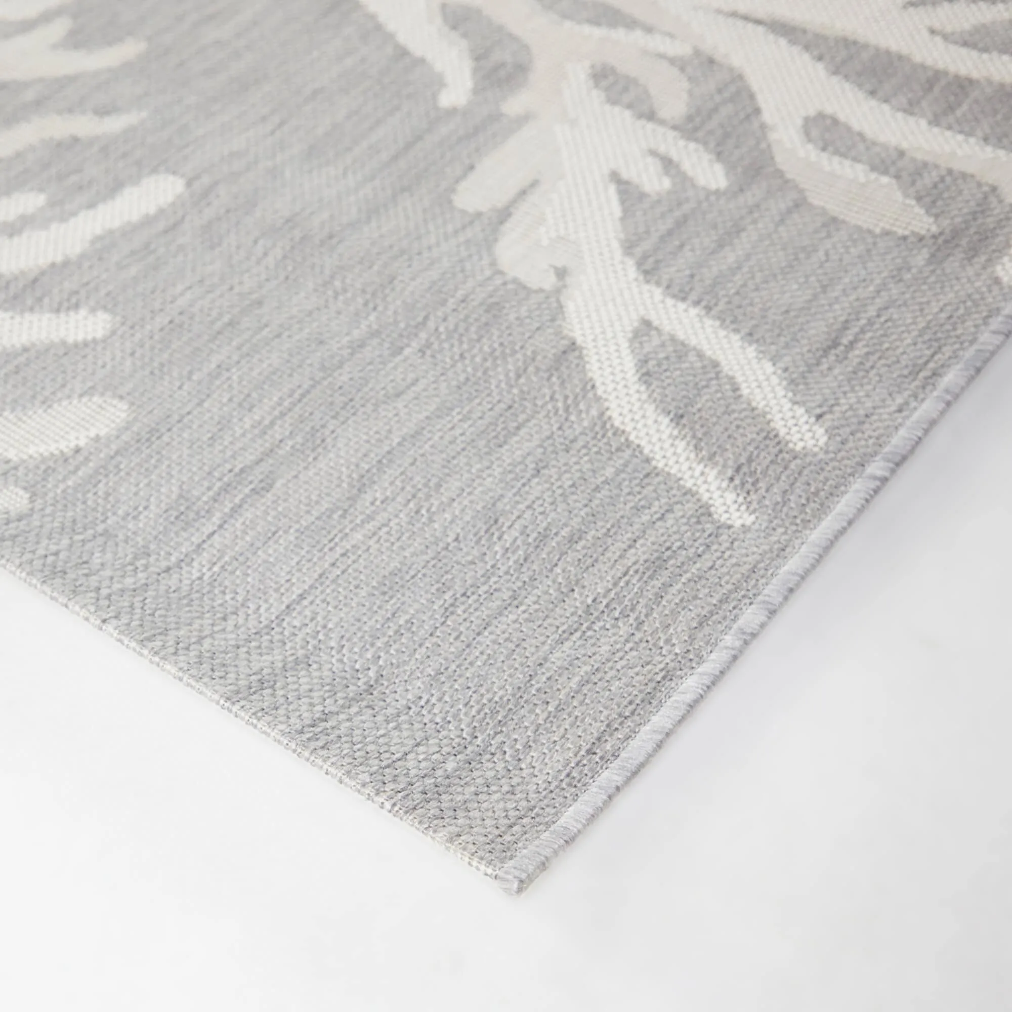 Kaito Coastal Coral Indoor/Outdoor Area Rug