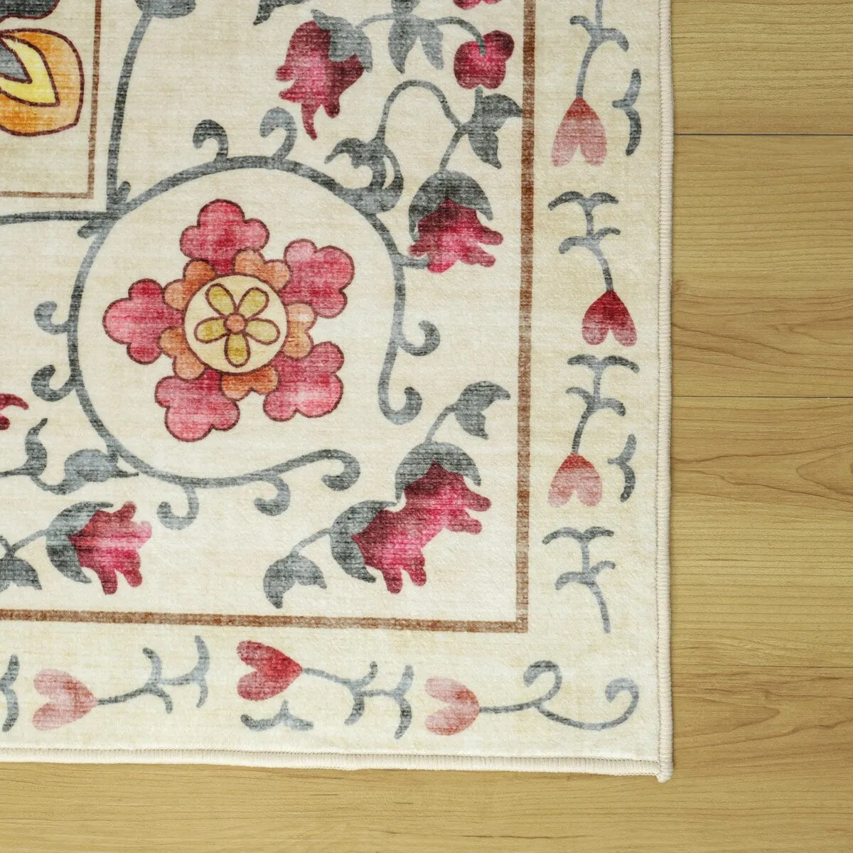 Kaspene Home Floral Machine Washable Area Rug