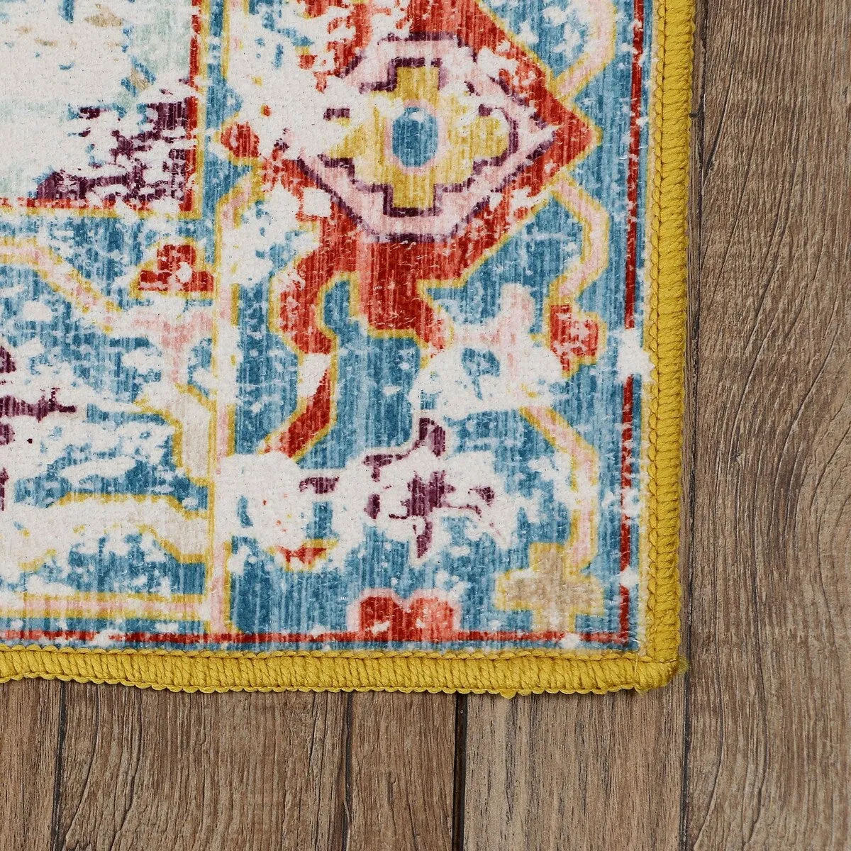 Kaspene Home Multi Colored Medallion Washable Accent Area Rug