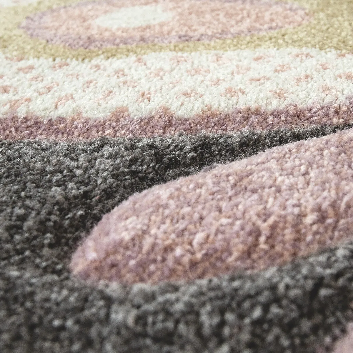 Kids Room Rug with Butterflies and pink Flowers in Pastel Colors