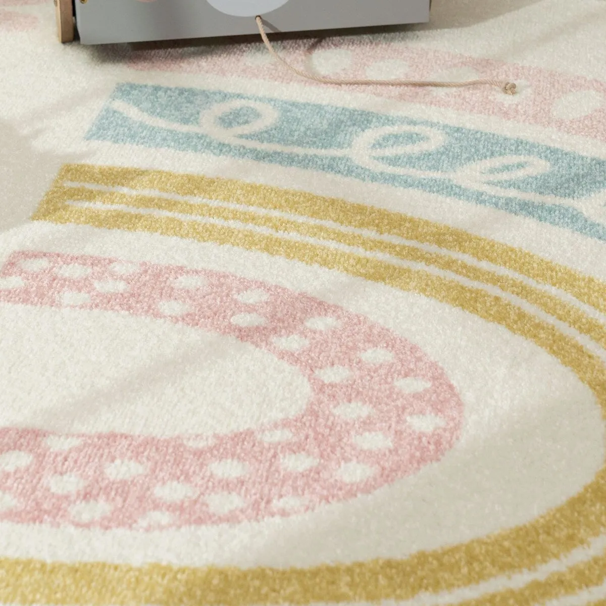 Kids Rug with Rainbow and Hearts in Pastel Colors