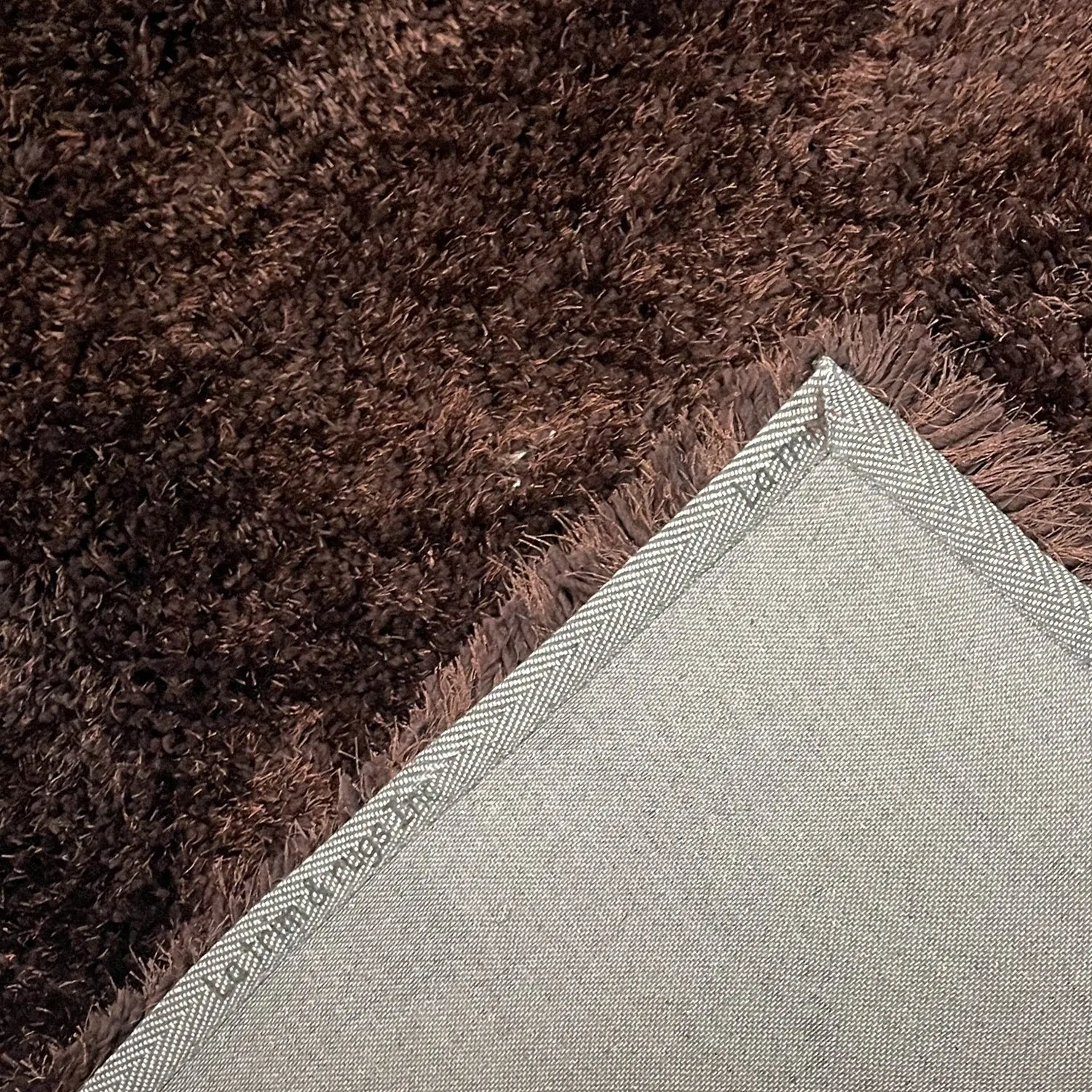 LA Rug Linens Romance 1.5-inch Thick Soft Pile Shag Area Rug