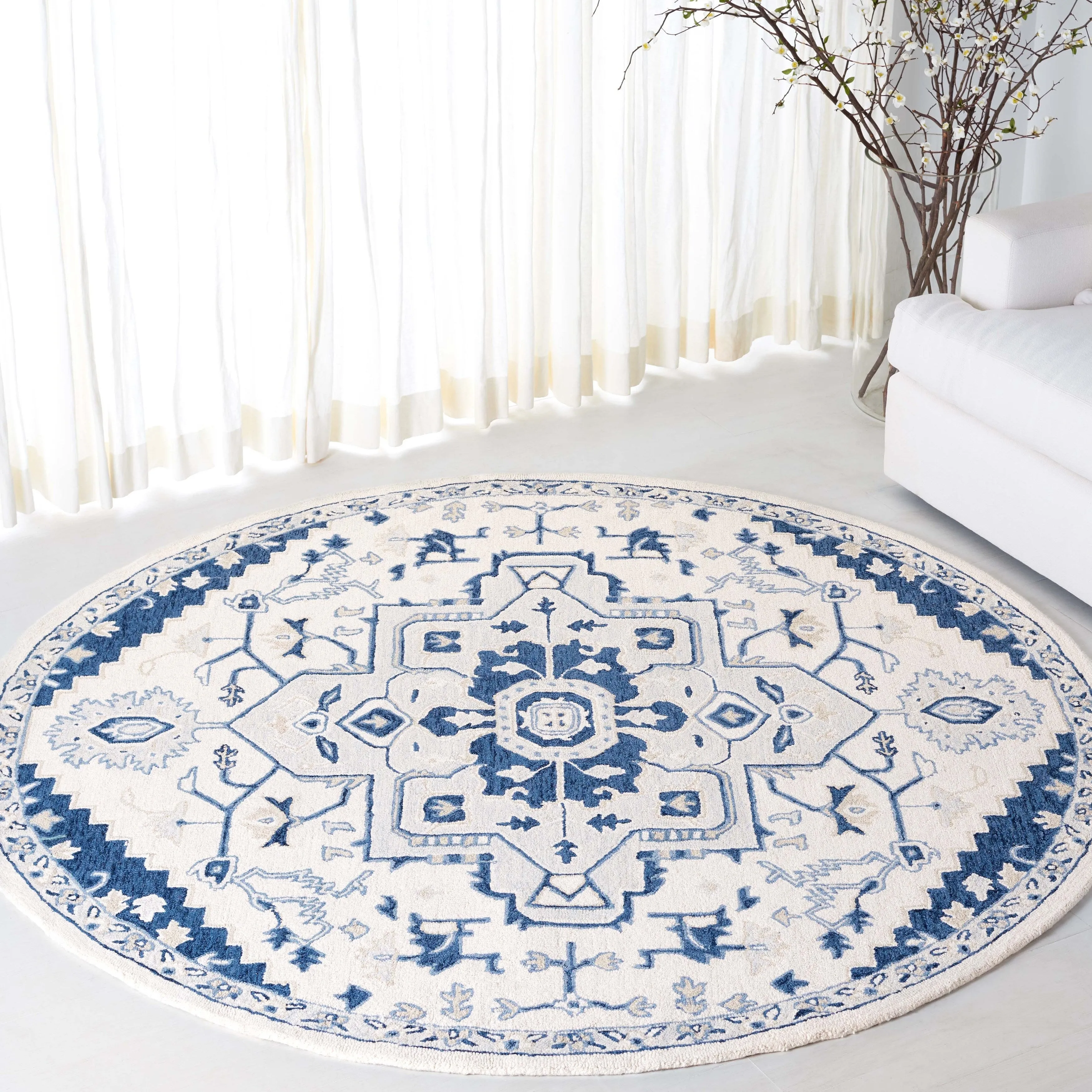 Lauren Ralph Lauren. Handmade Gunnhild Wool Rug