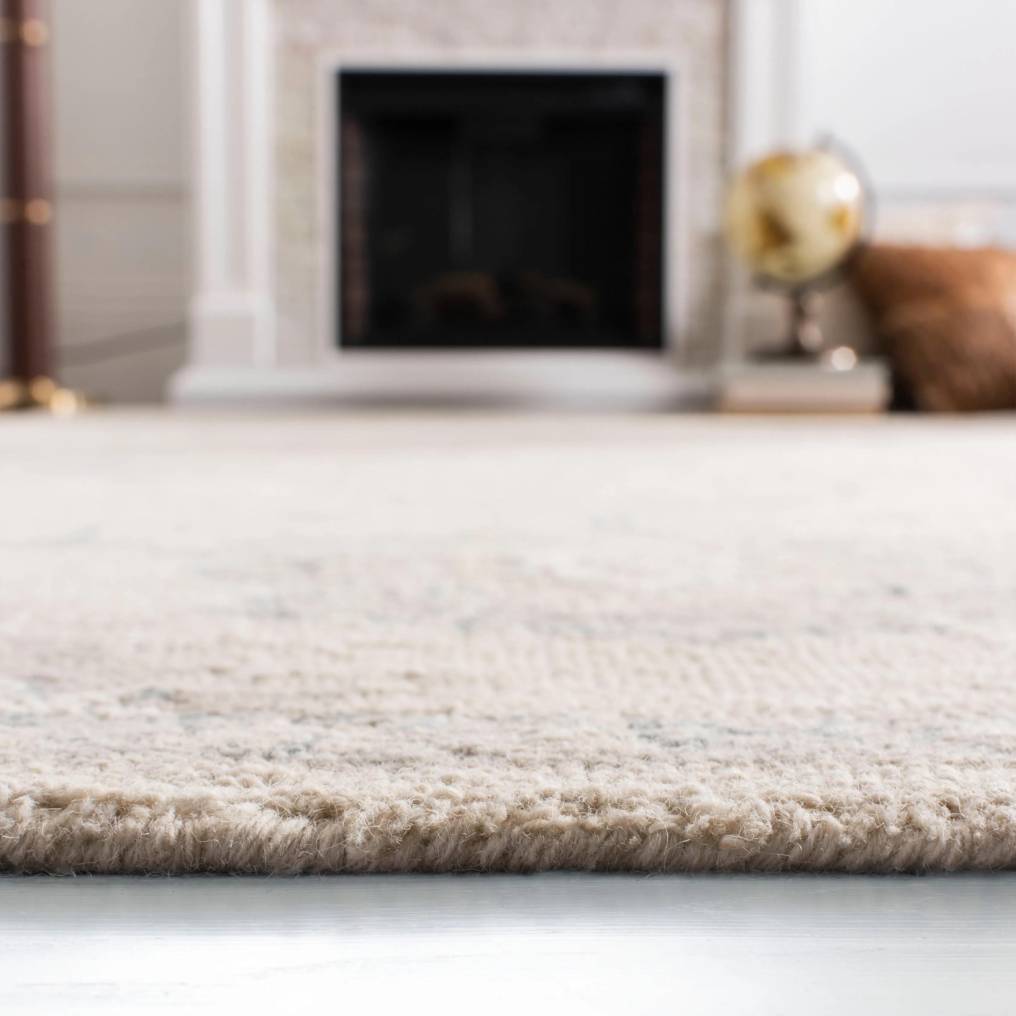 Lauren Ralph Lauren. Handmade Gunnhild Wool Rug