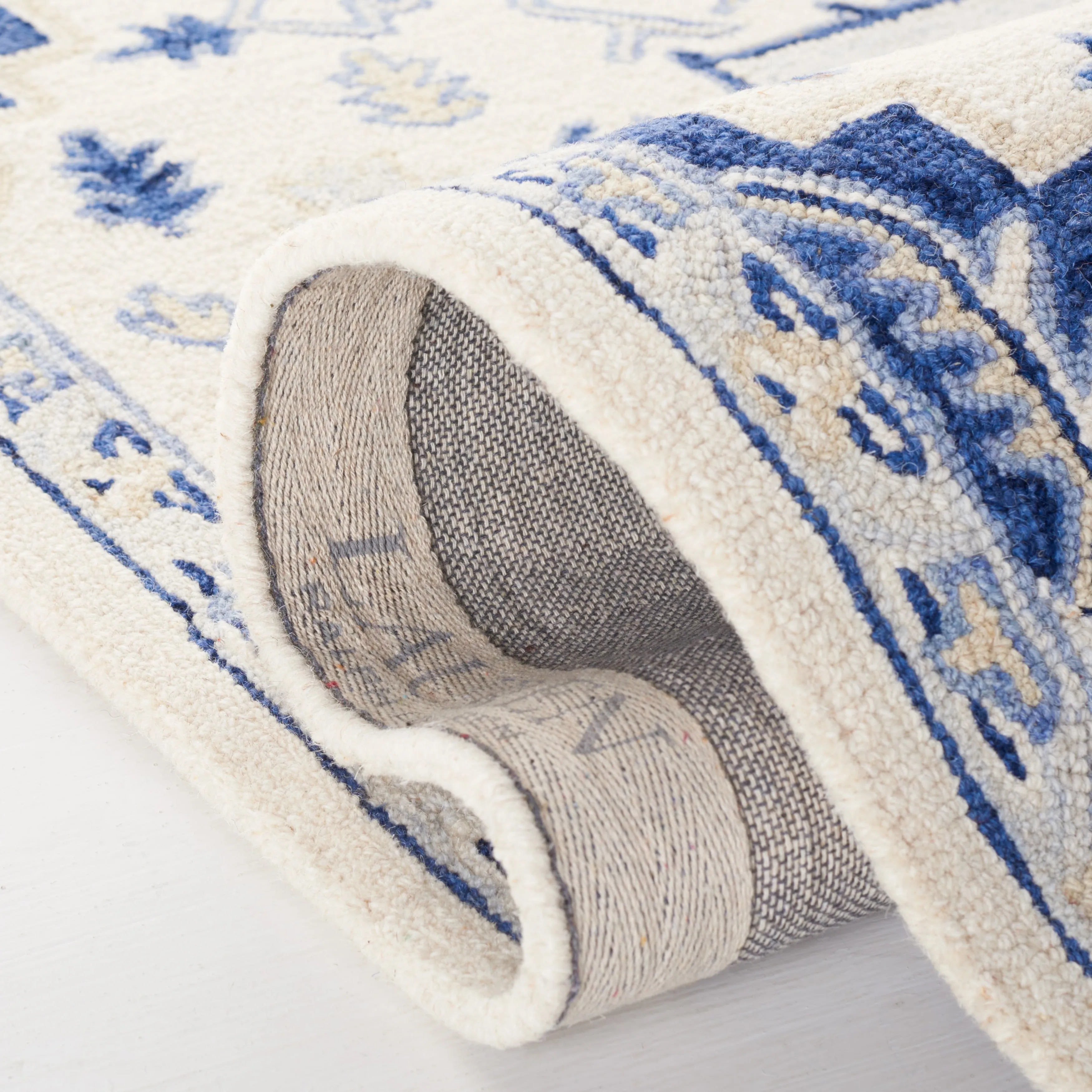 Lauren Ralph Lauren. Handmade Gunnhild Wool Rug