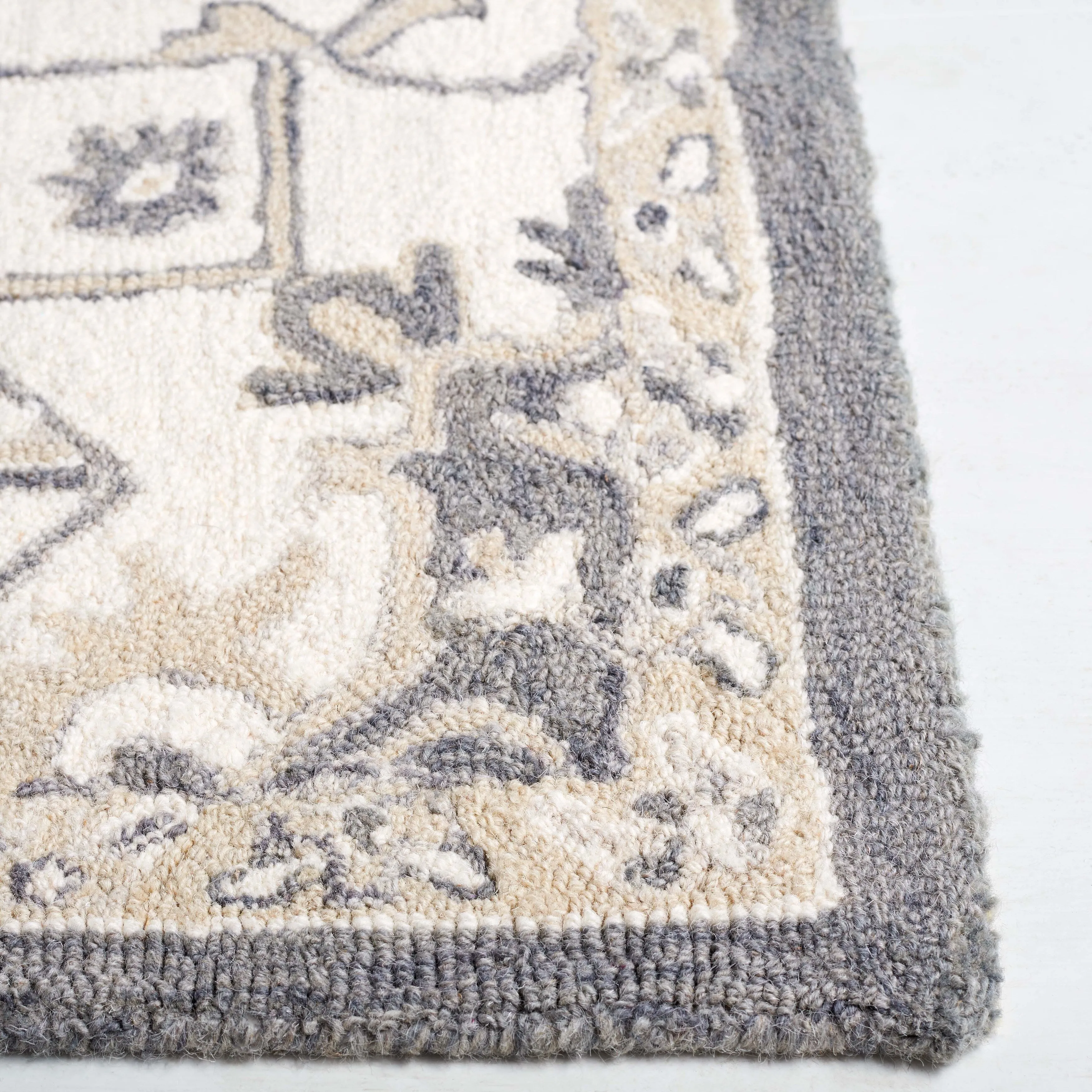 Lauren Ralph Lauren. Handmade Gunnhild Wool Rug