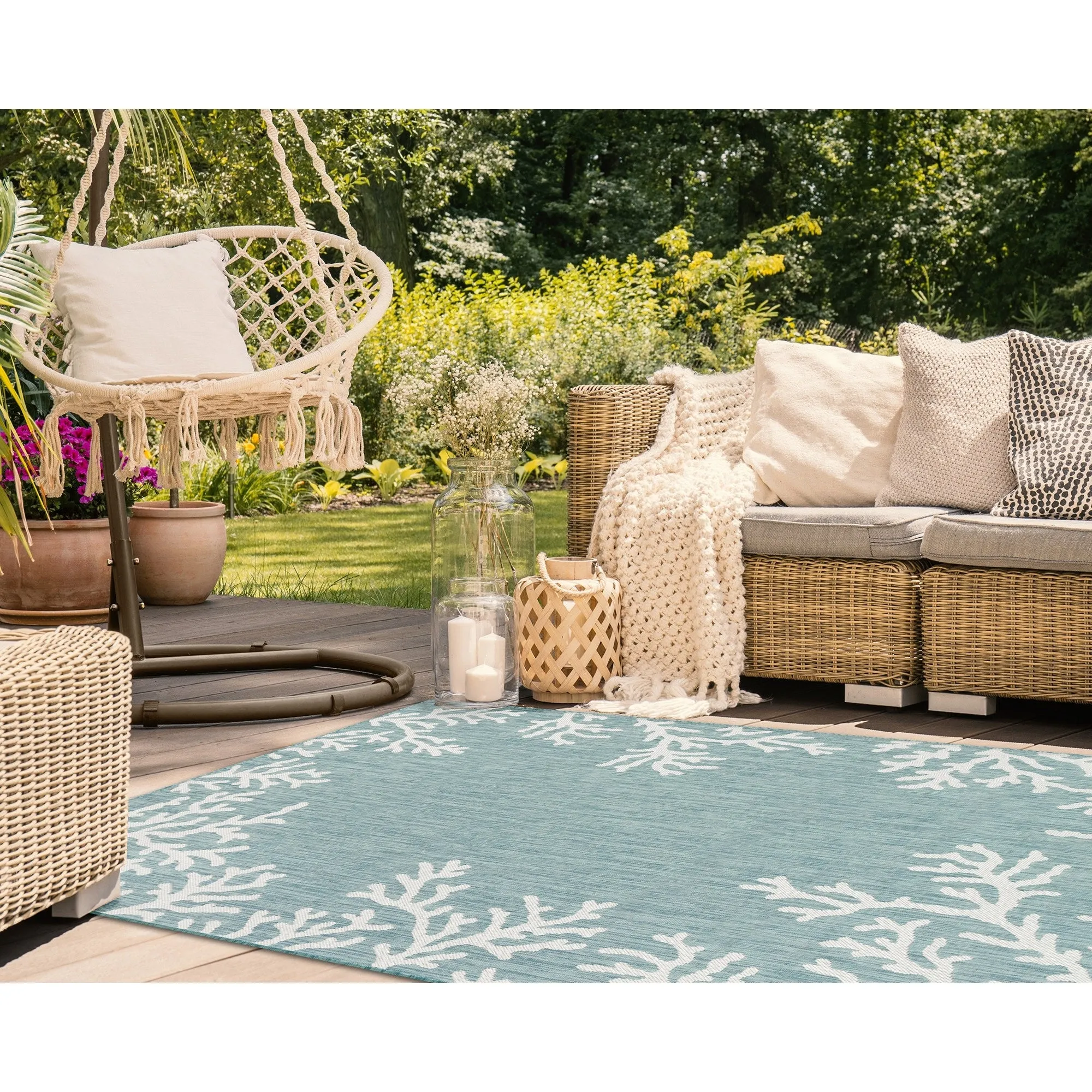 Liora Manne Carmel Coral Border Indoor/Outdoor Area Rug