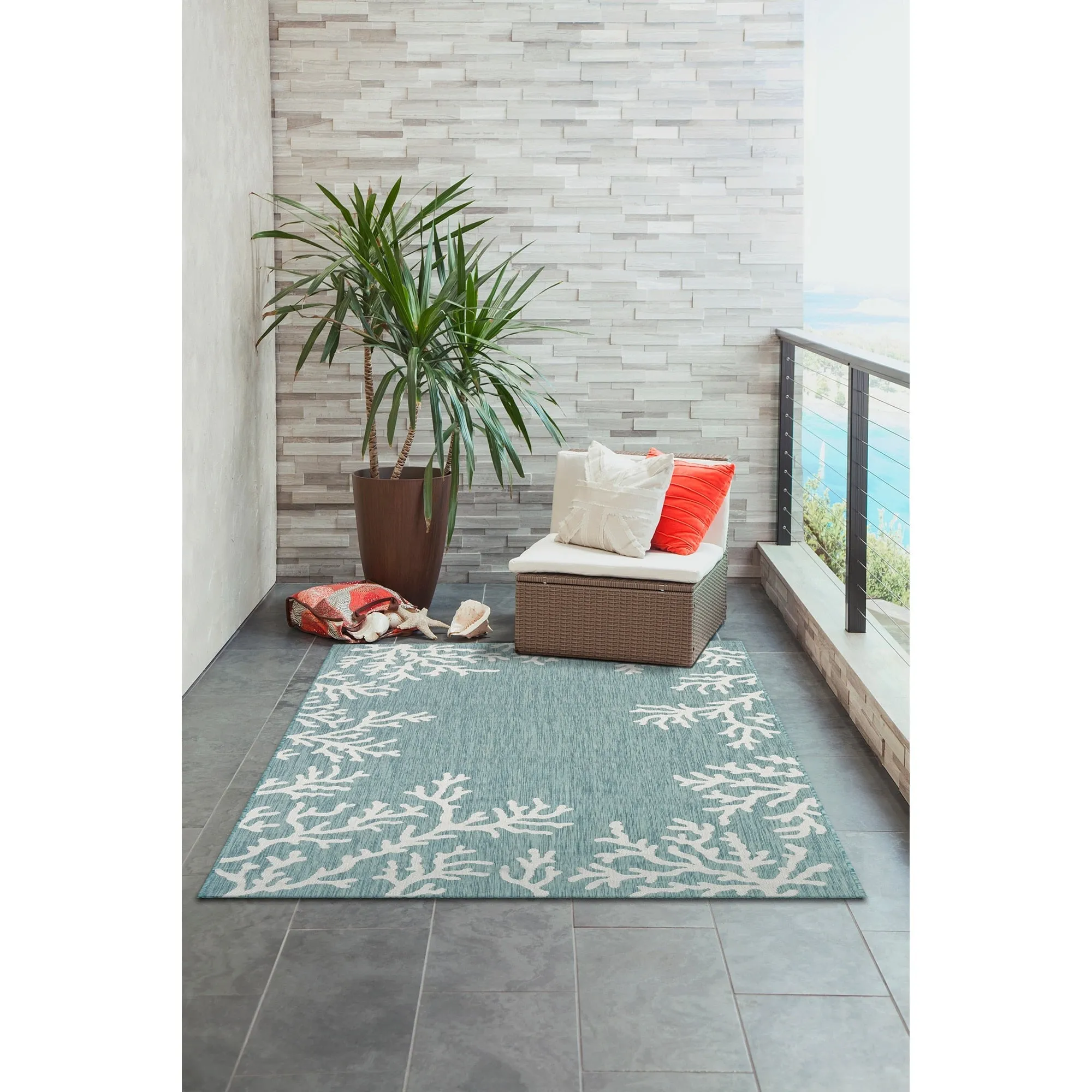 Liora Manne Carmel Coral Border Indoor/Outdoor Area Rug