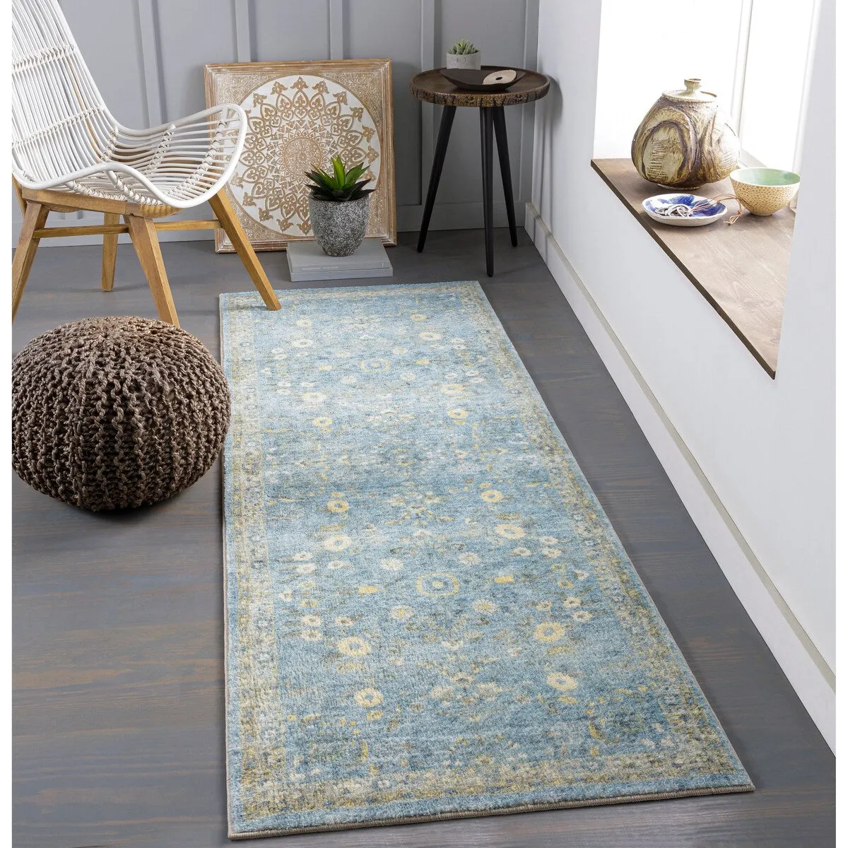 Livabliss Arrietty Vintage Floral Oriental Area Rug
