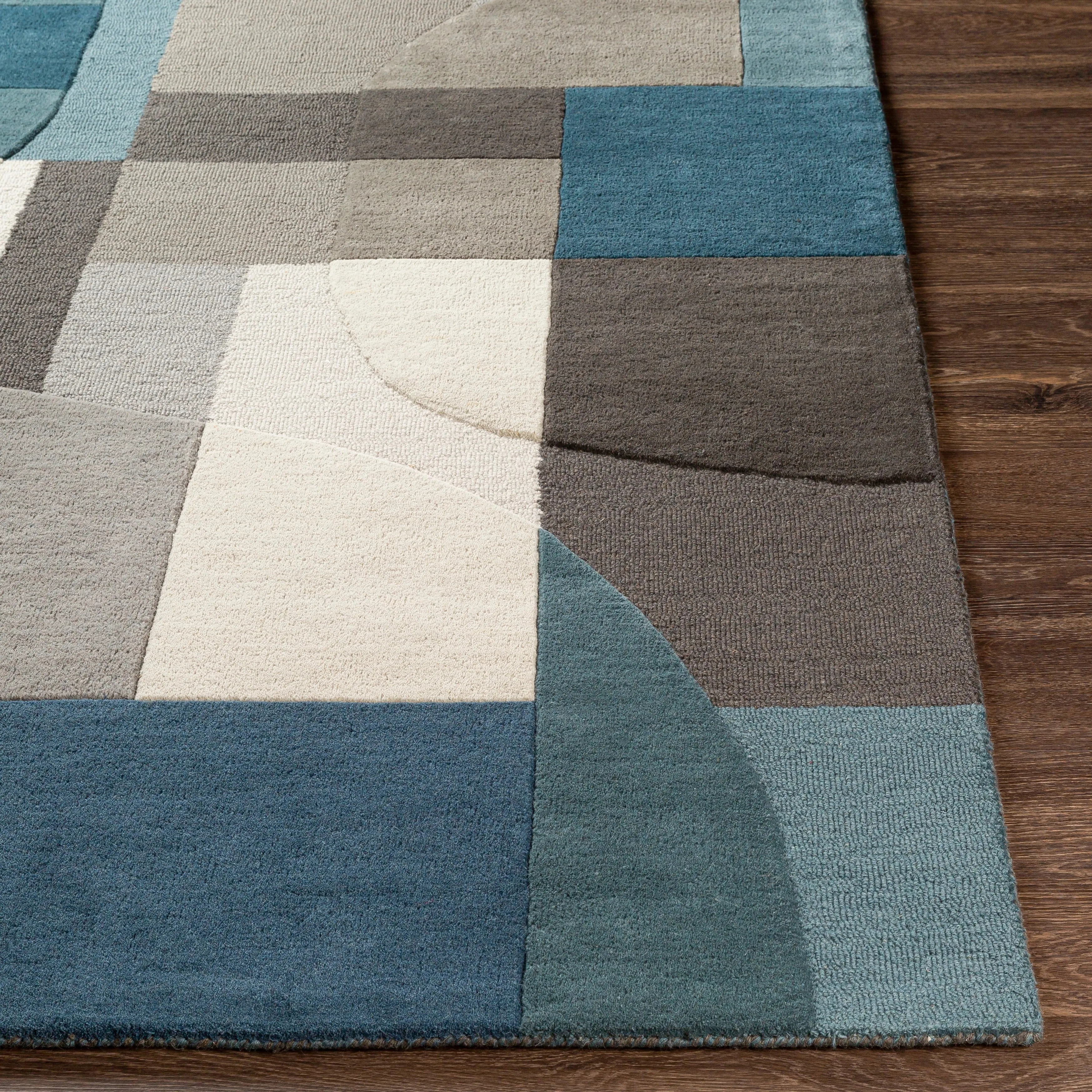 Livabliss Bedstuy Modern Wool Handmade Area Rug