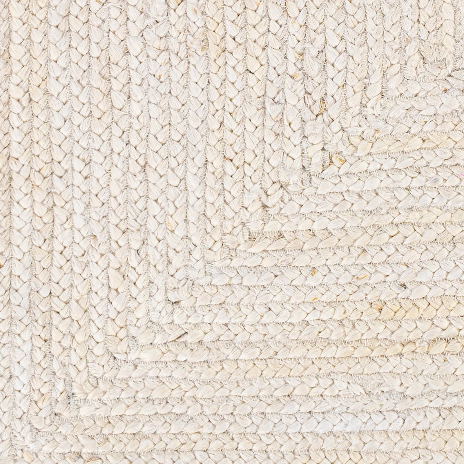 Livabliss Chitanis Hand Braided Area Rug