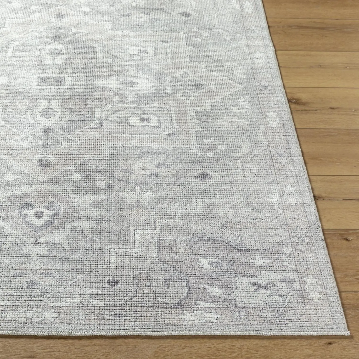 Livabliss Elle Area Rug