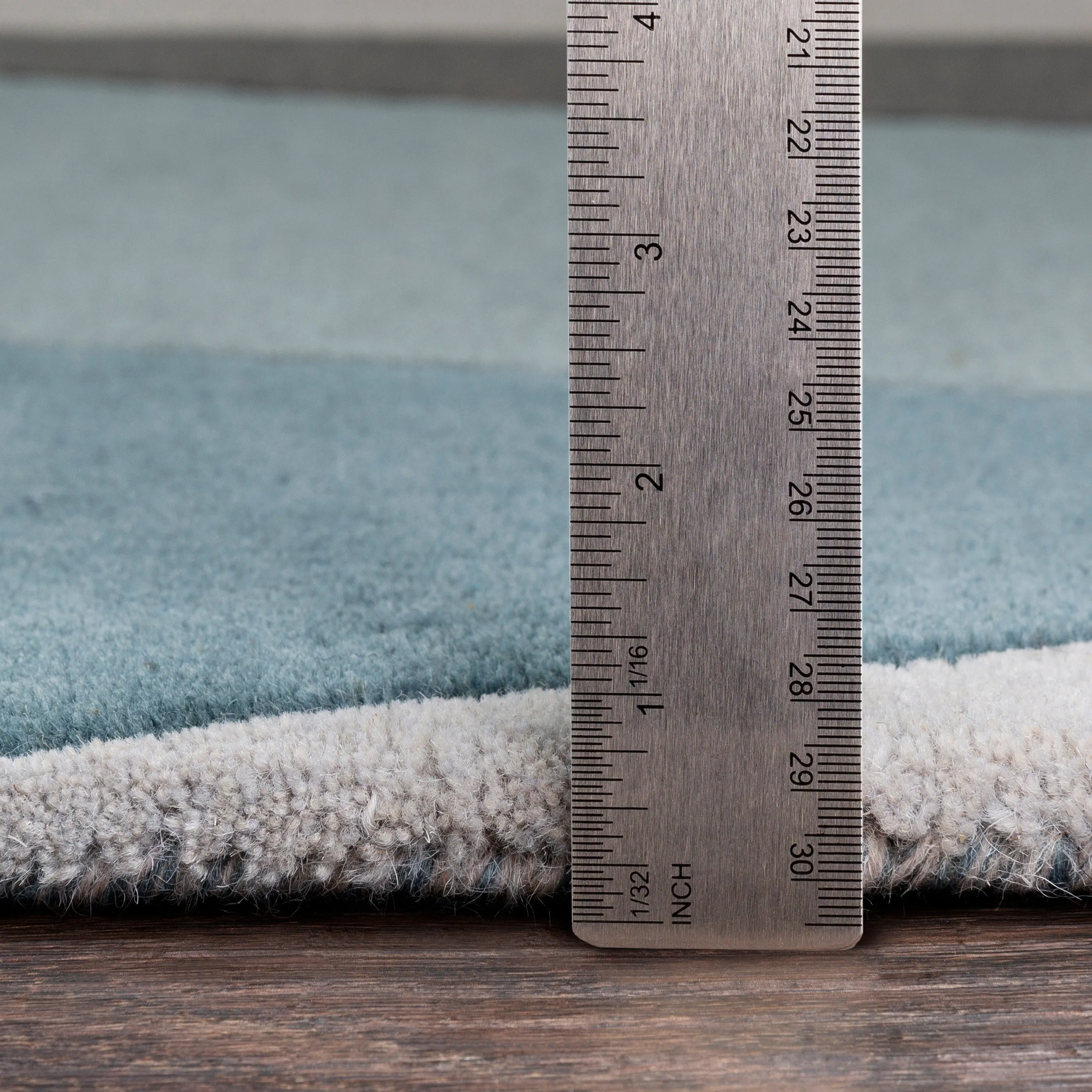 Livabliss Ivarshyttan Modern Area Rug