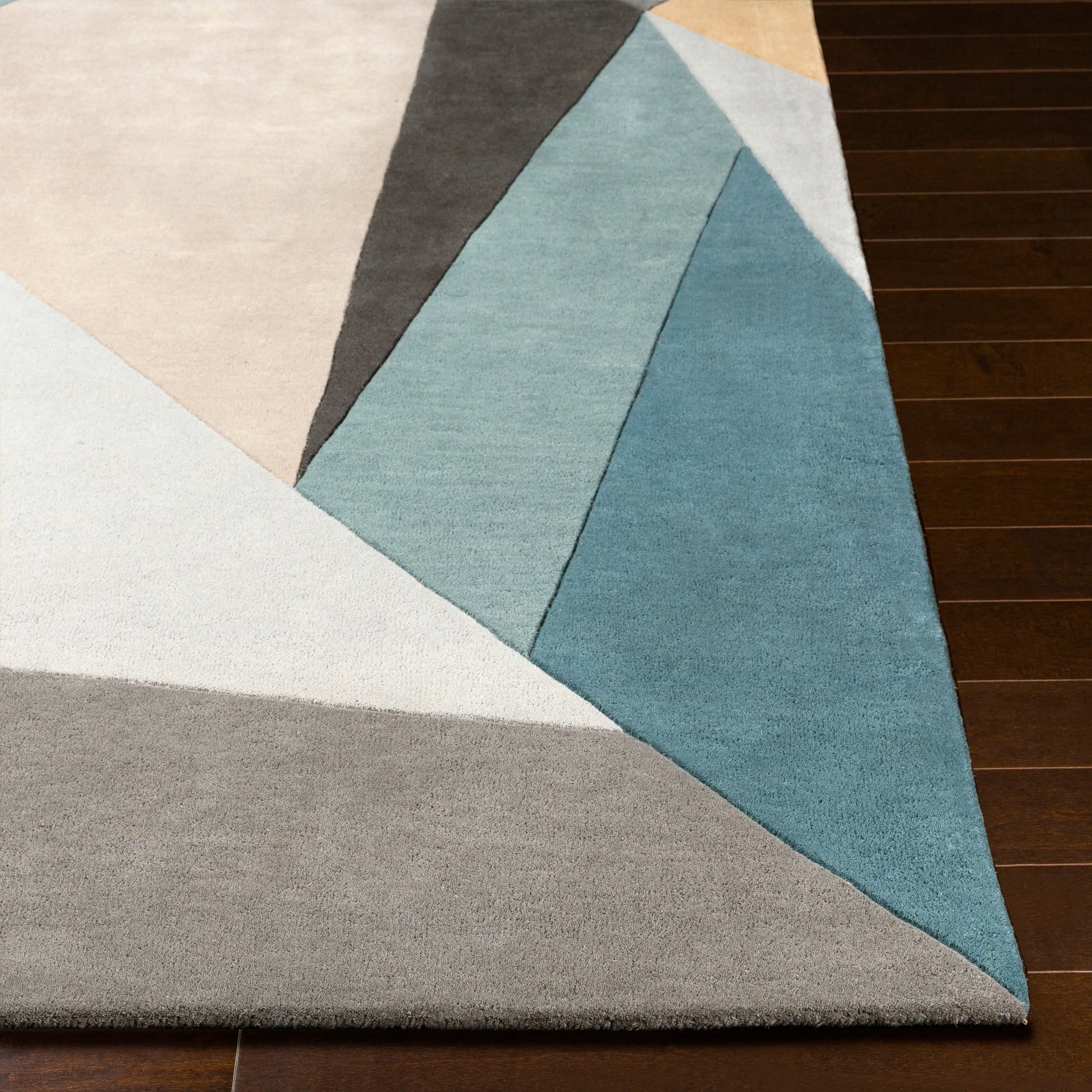 Livabliss Ivarshyttan Modern Area Rug