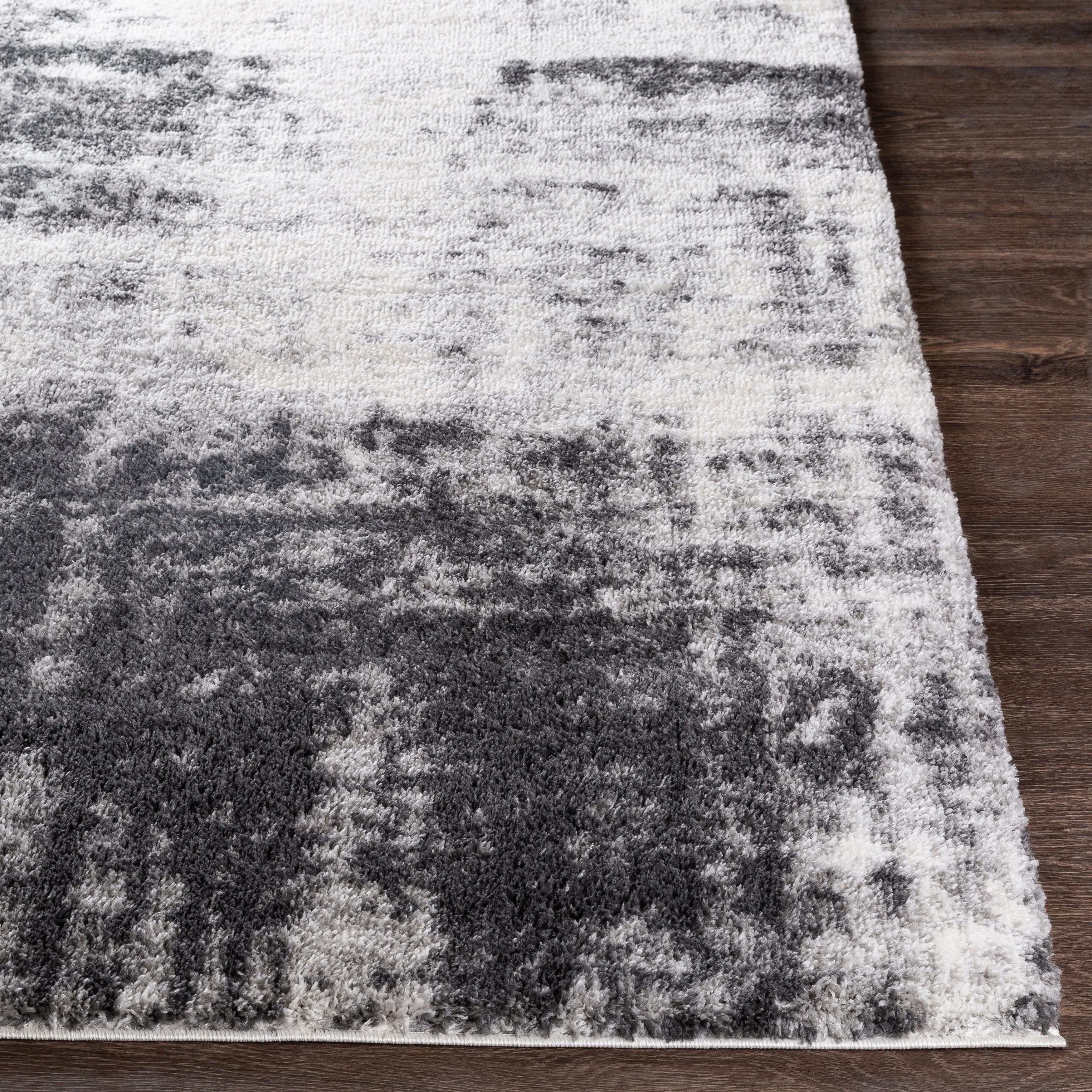 Livabliss Laquan Plush Abstract Modern Area Rug
