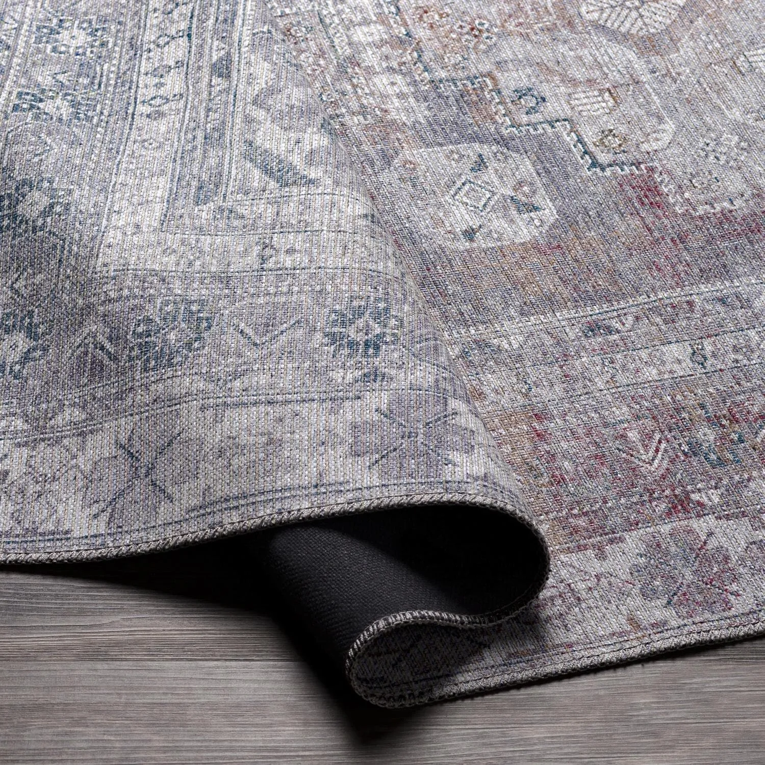 Livabliss Markus Persian Medallion Printed Machine Washable Area Rug