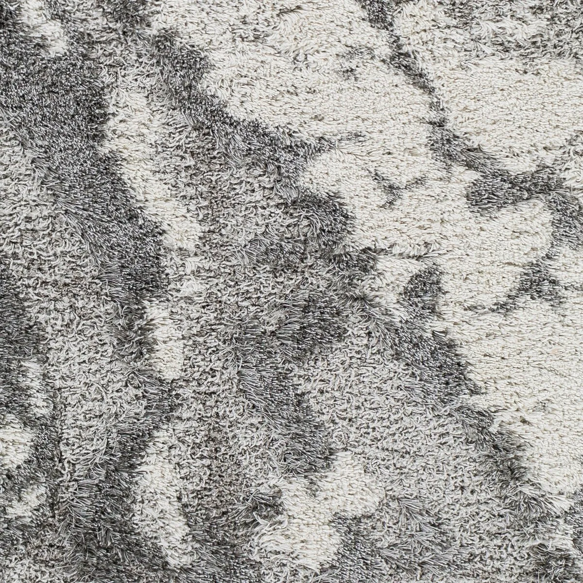 Livabliss Olvera Modern Marbled Plush Shag Area Rug