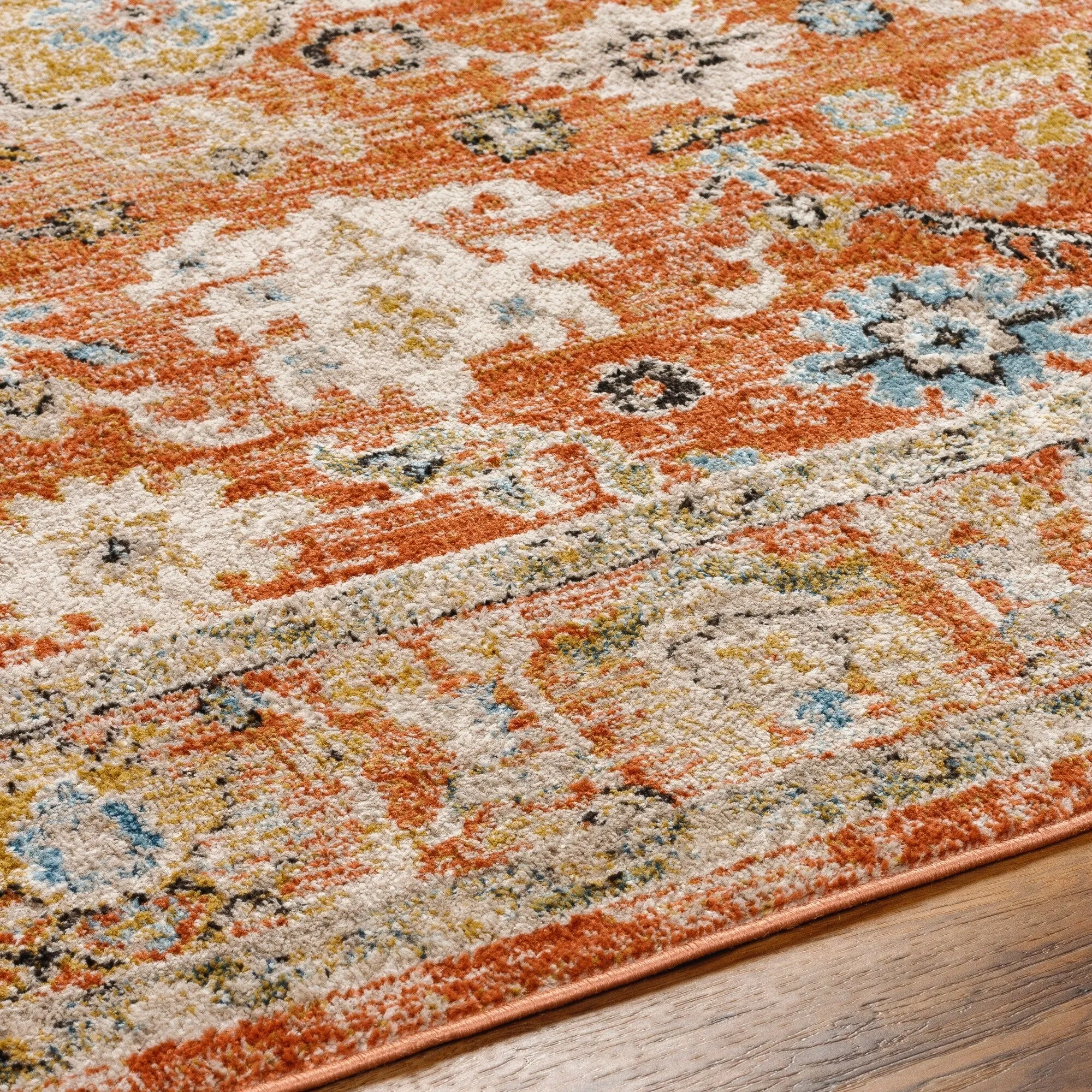 Livabliss Pertek Traditional Floral Area Rug