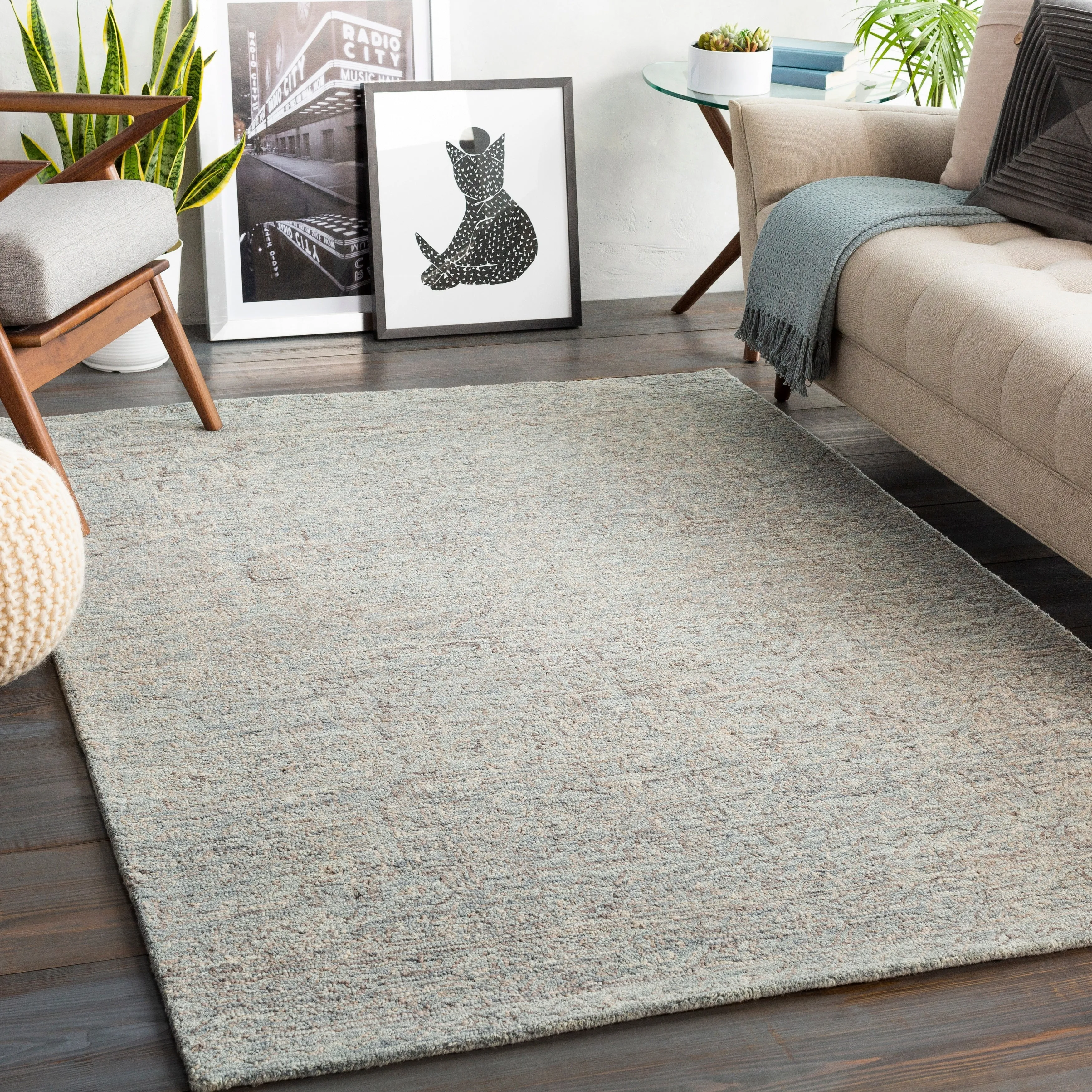 Livabliss Ruthelen Handmade Tribal Wool Area Rug