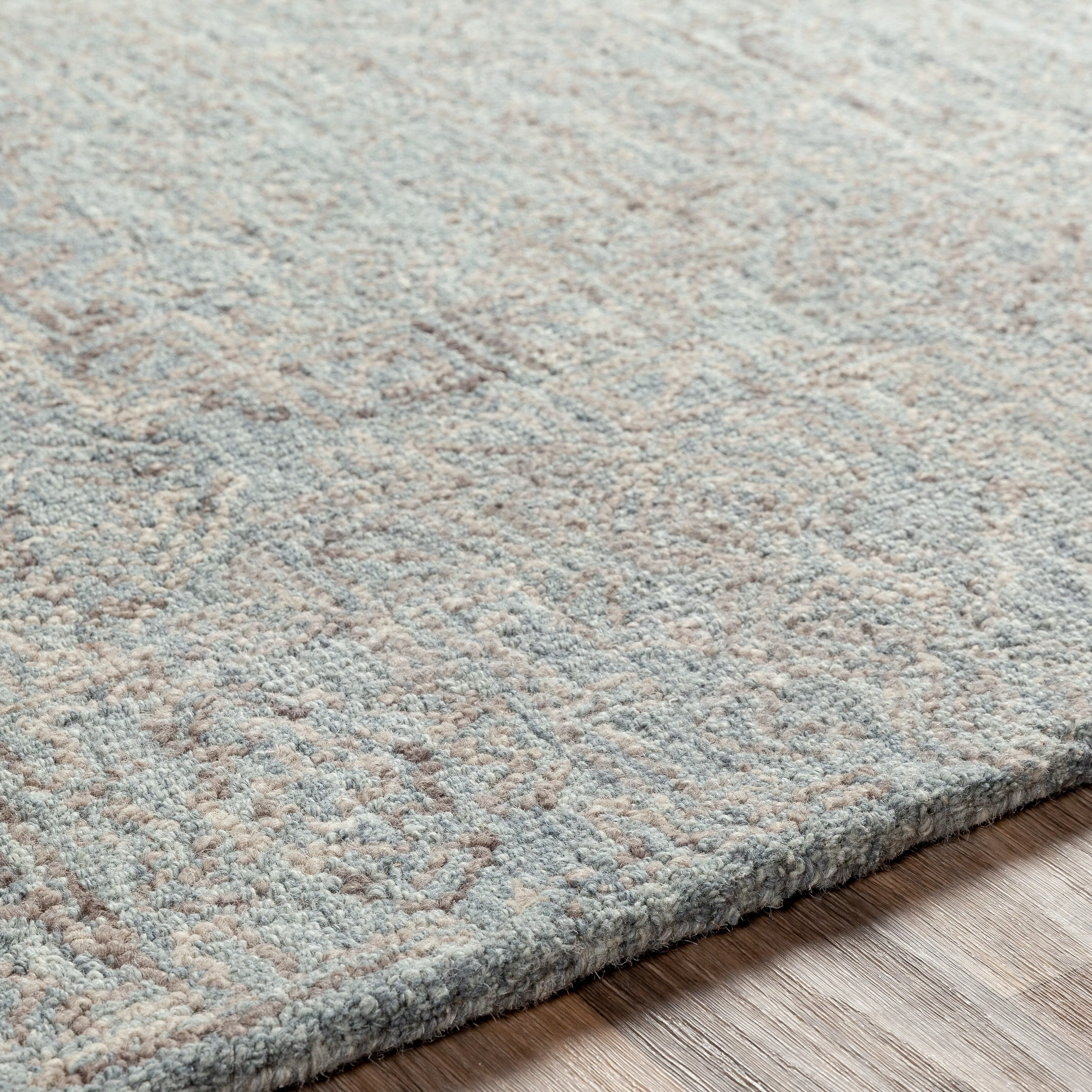 Livabliss Ruthelen Handmade Tribal Wool Area Rug